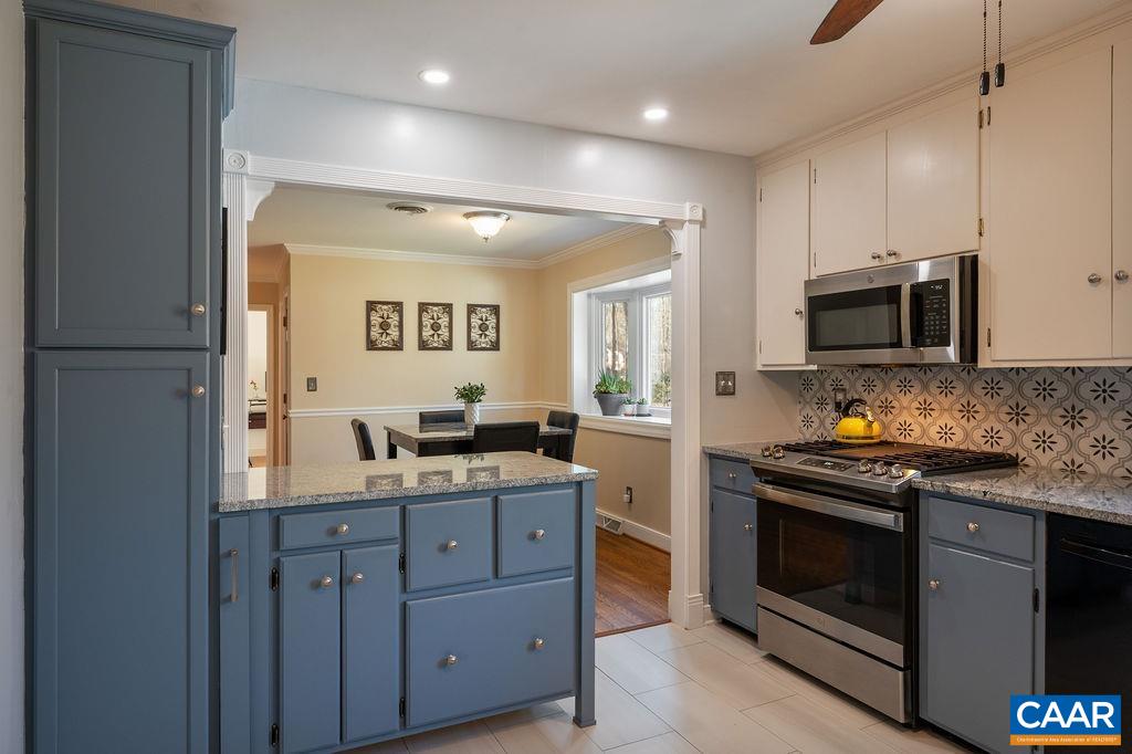 409 WESTMORELAND CT
