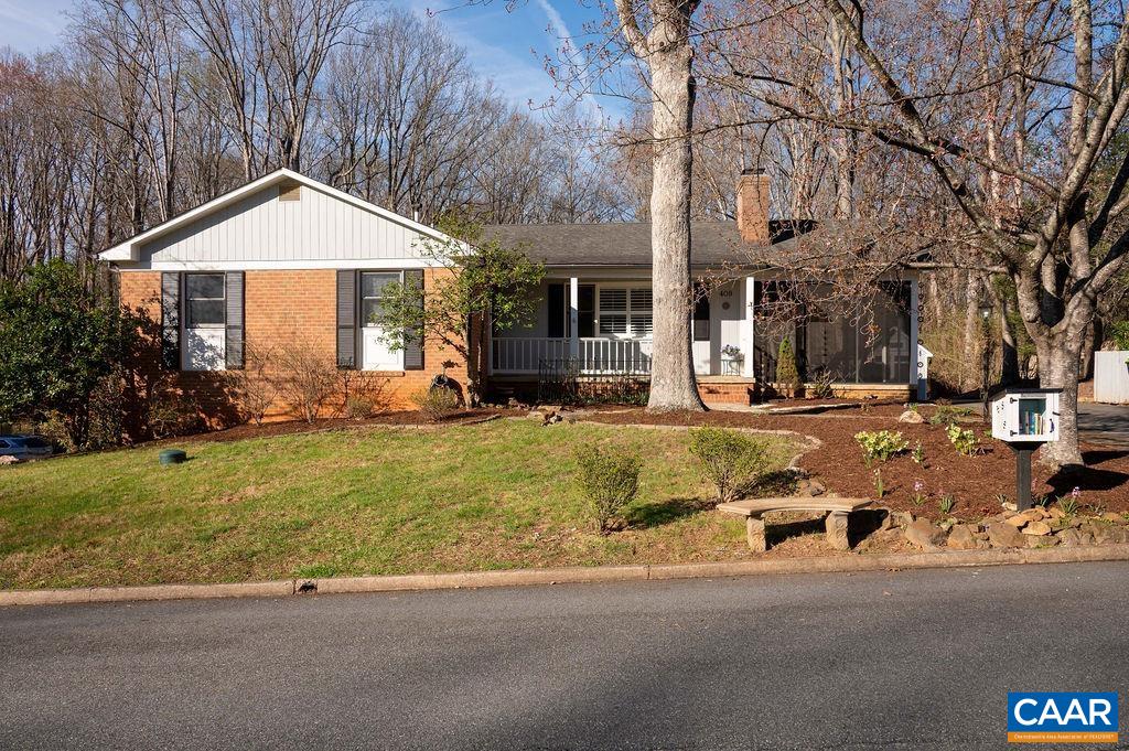 409 WESTMORELAND CT
