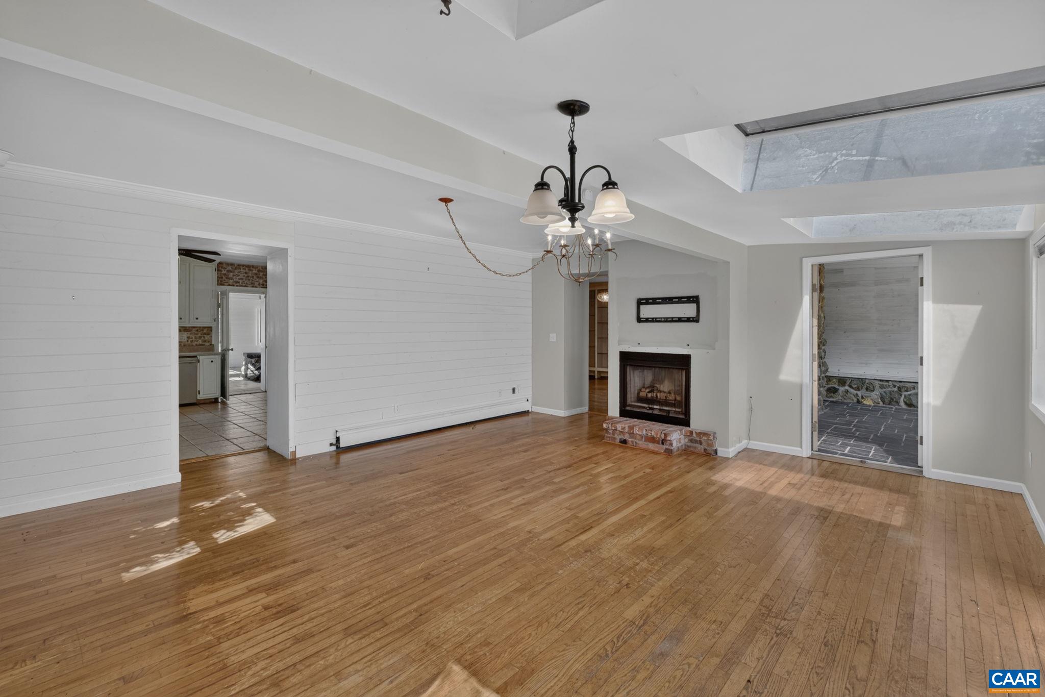 128 ROCKFISH ORCHARD DR