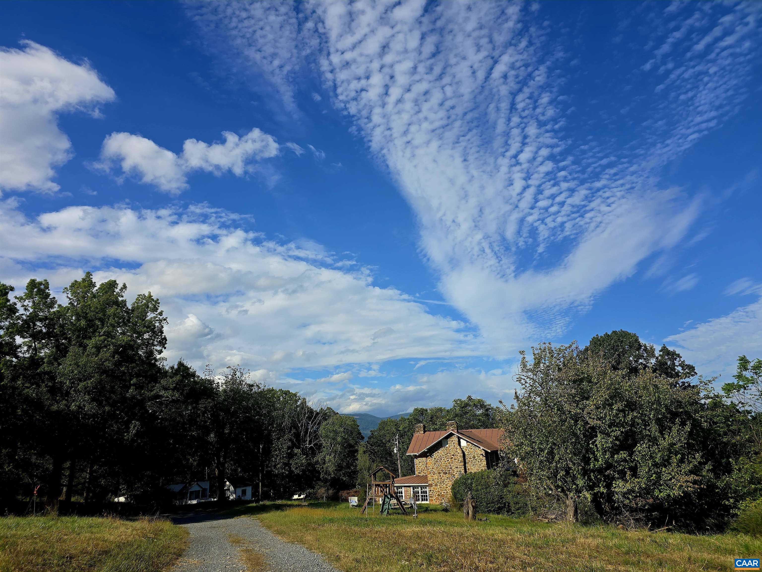 128 ROCKFISH ORCHARD DR