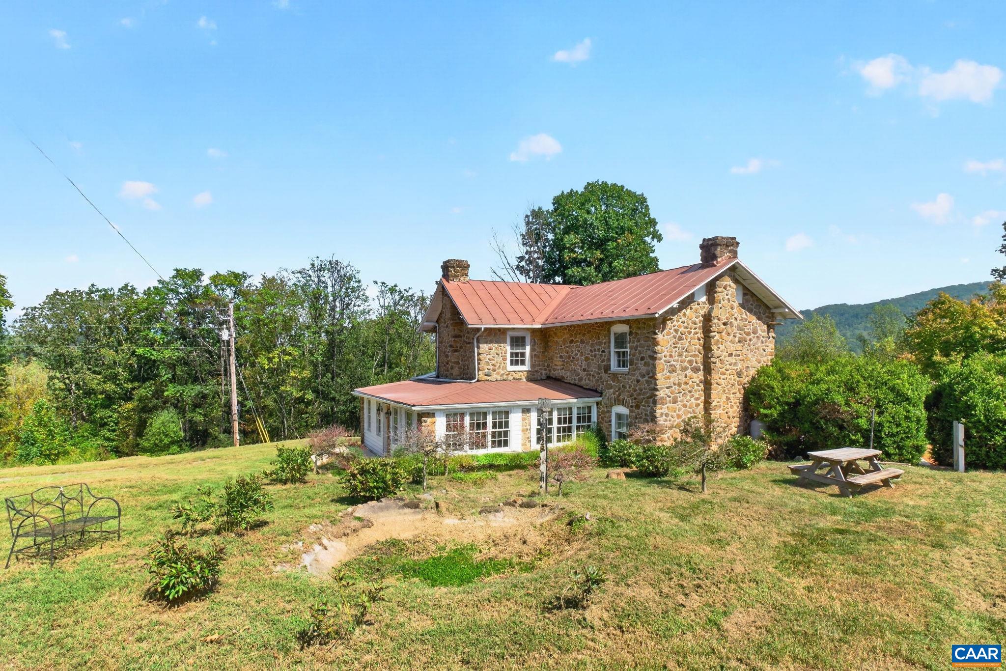 128 ROCKFISH ORCHARD DR
