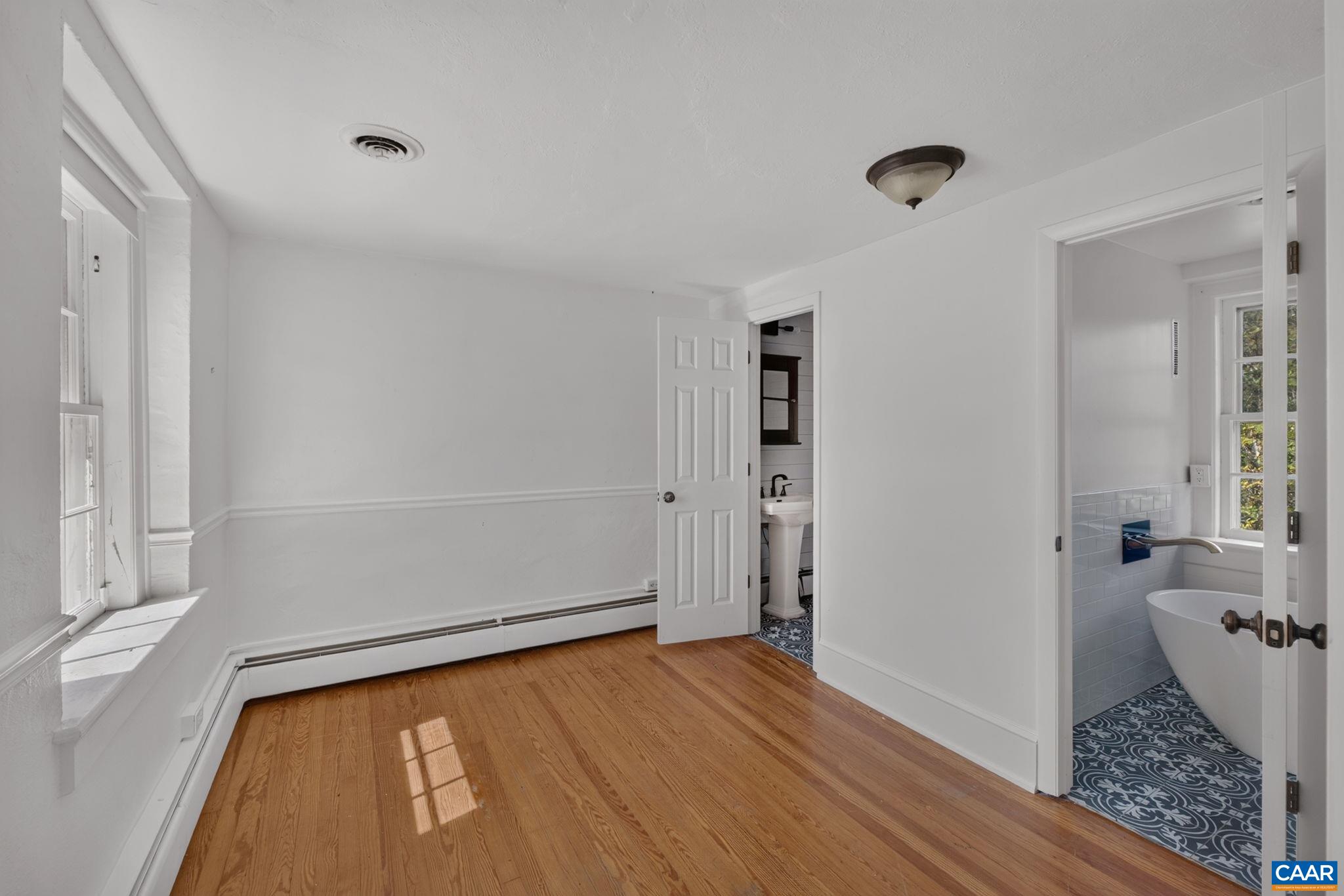 128 ROCKFISH ORCHARD DR