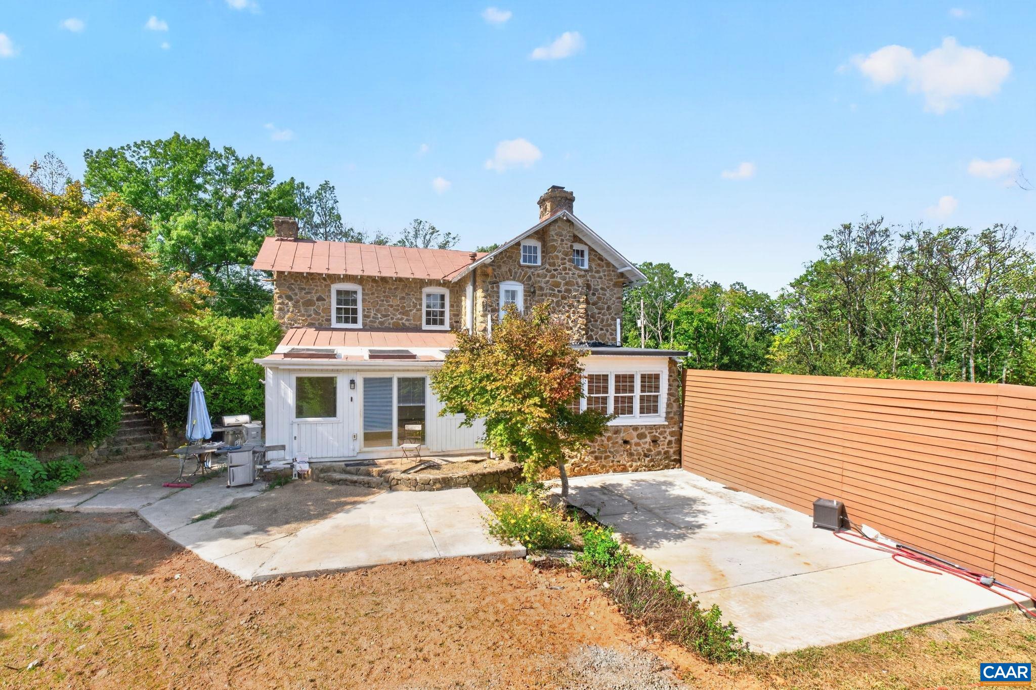 128 ROCKFISH ORCHARD DR