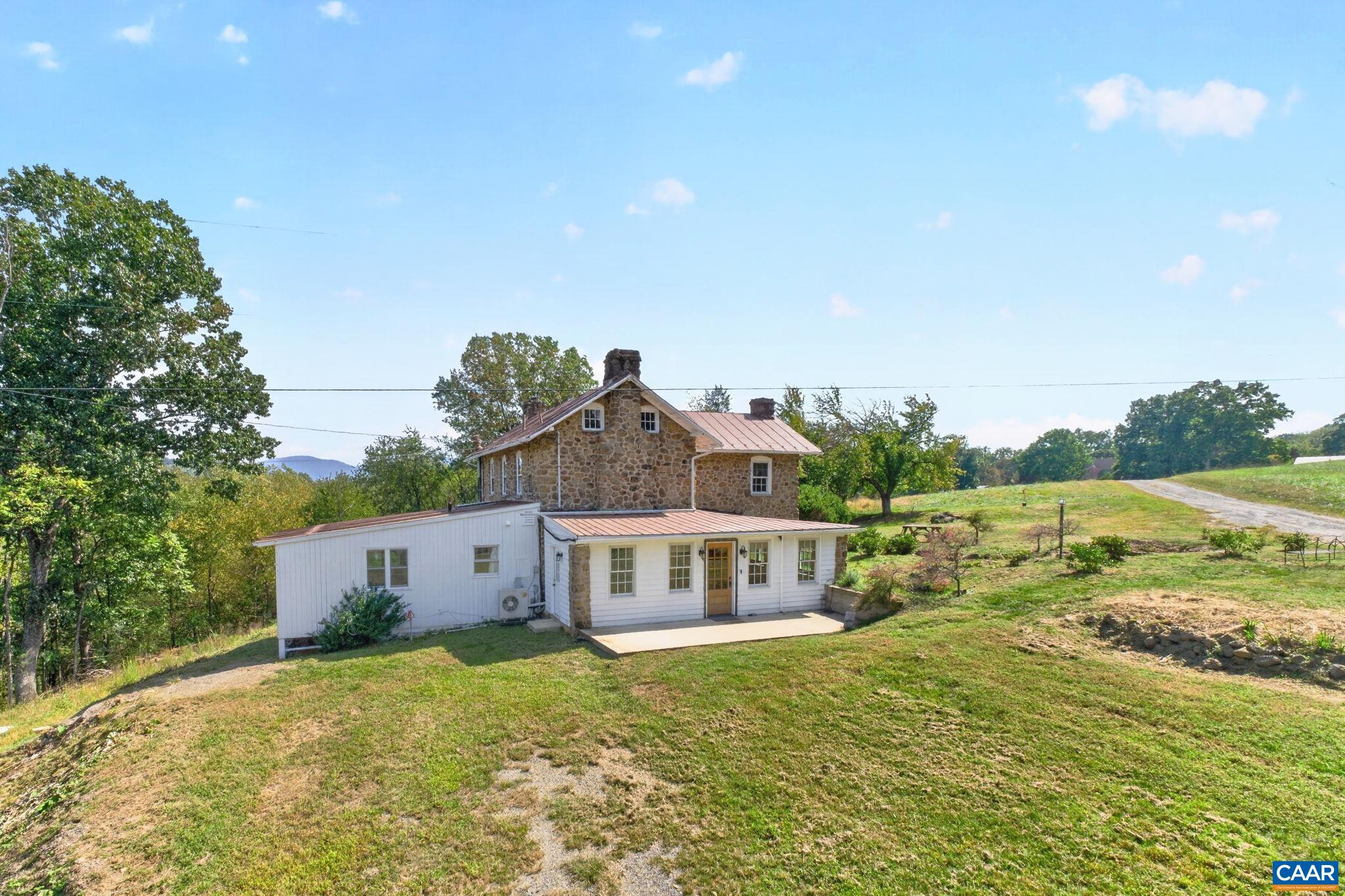 128 ROCKFISH ORCHARD DR
