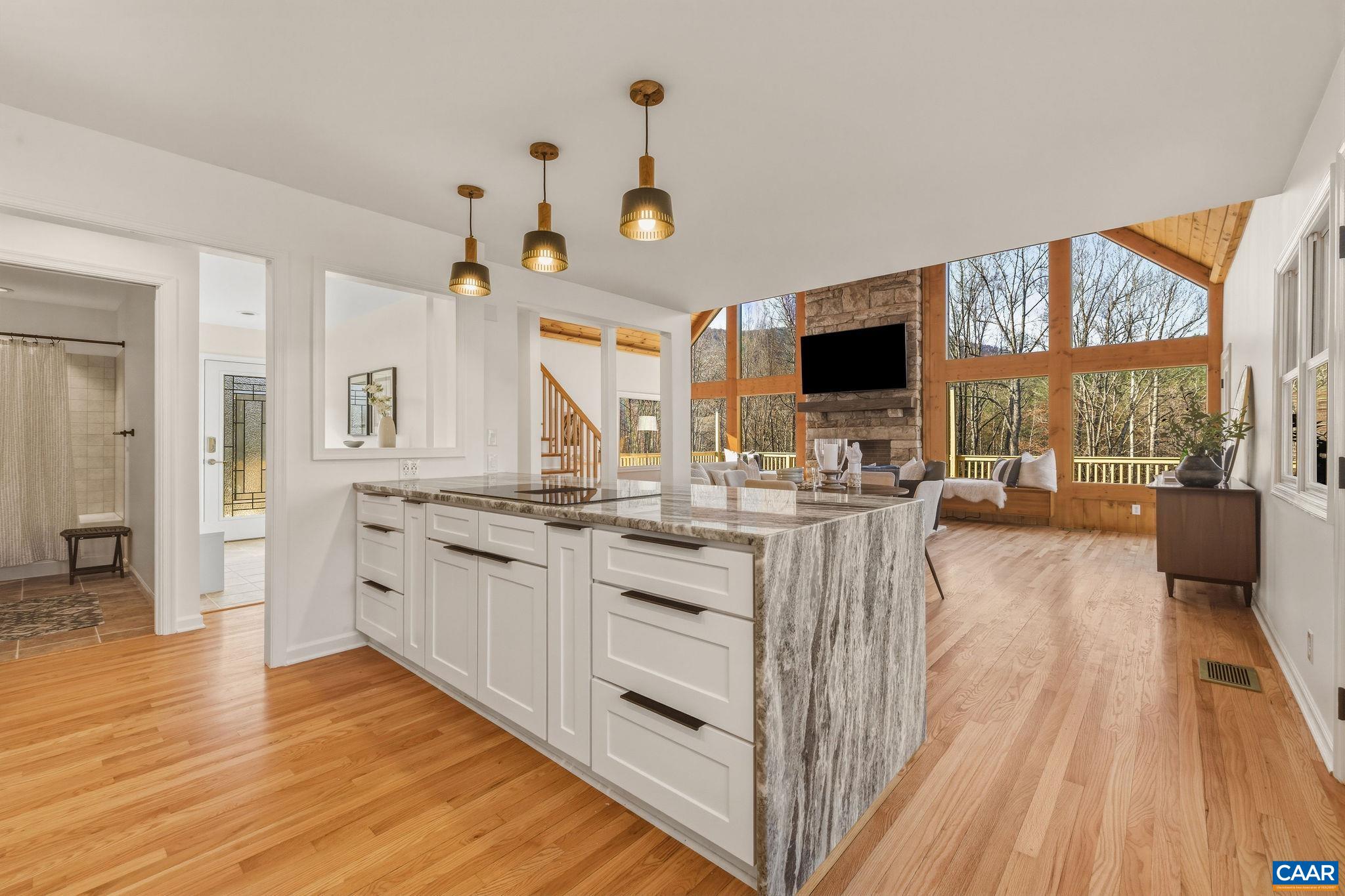 7102 BLACKWELLS HOLLOW RD
