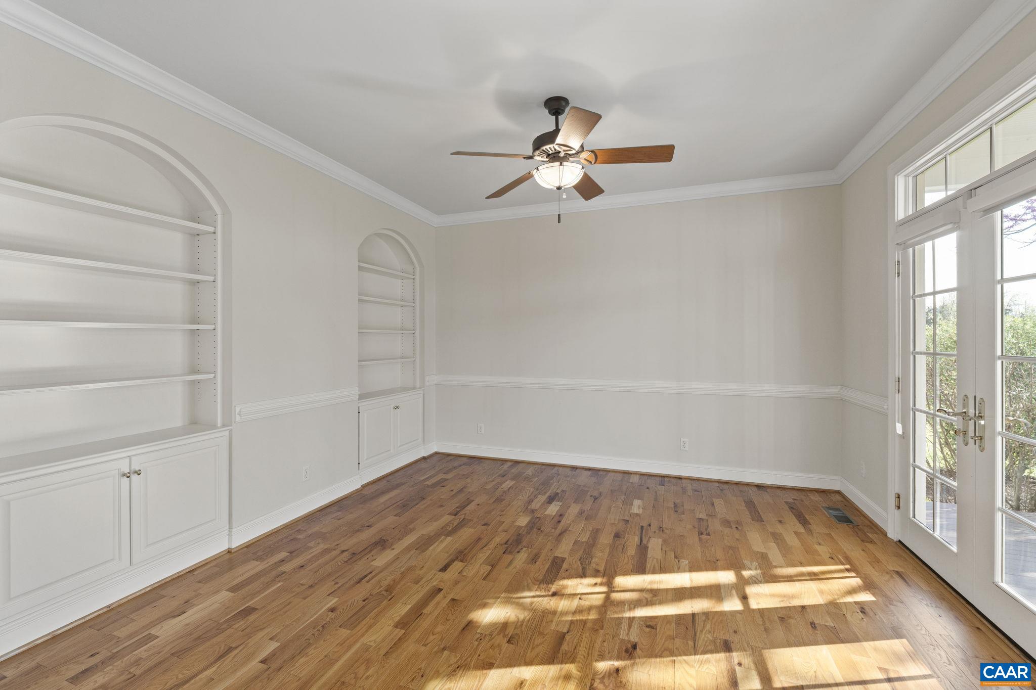 4190 LUXOR TERRACE DR