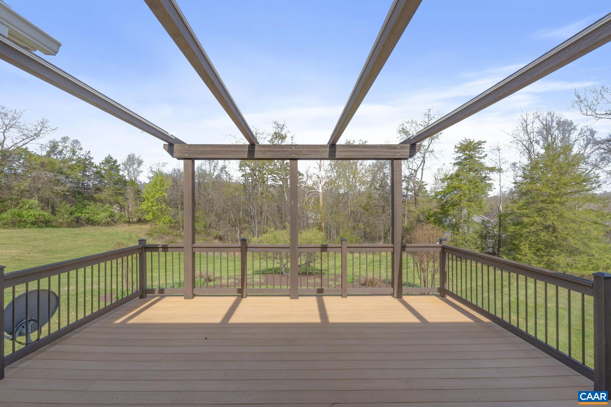 4190 LUXOR TERRACE DR