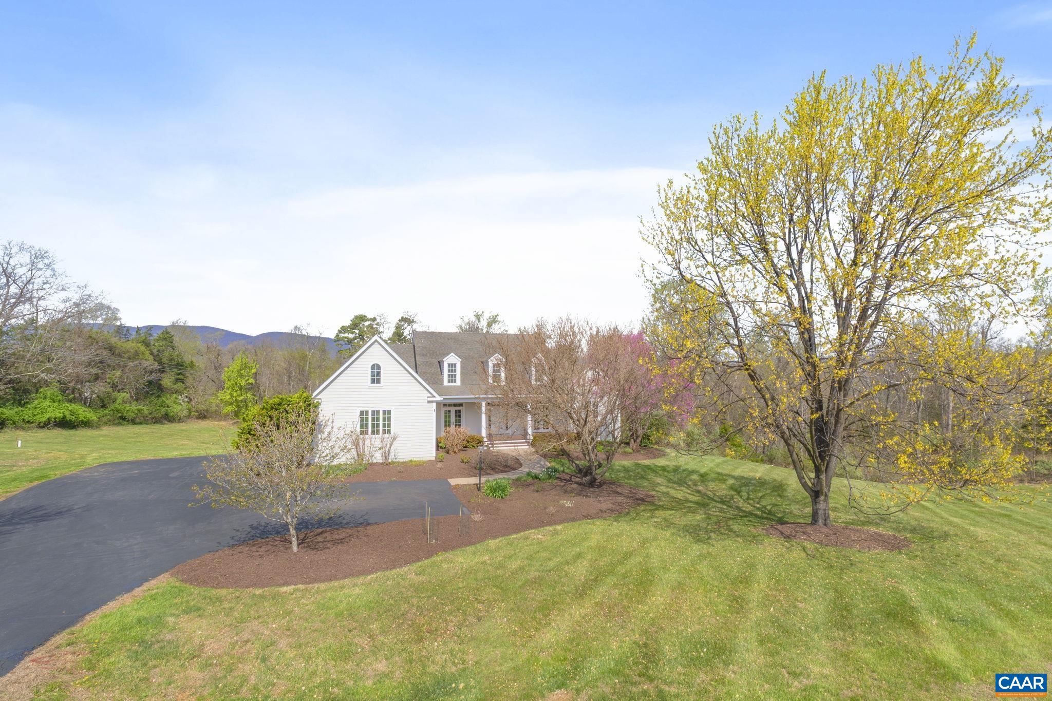 4190 LUXOR TERRACE DR