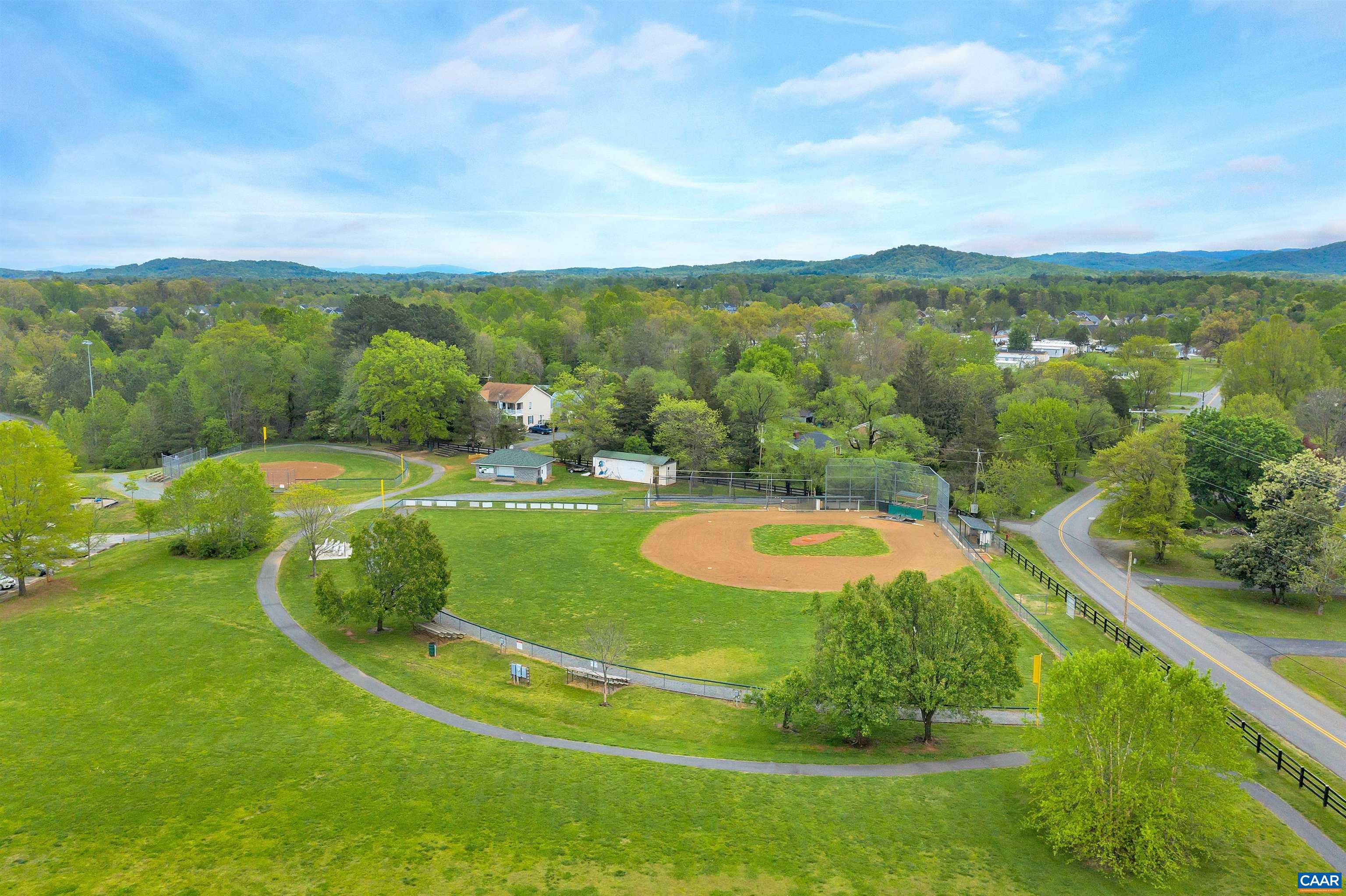 4190 LUXOR TERRACE DR