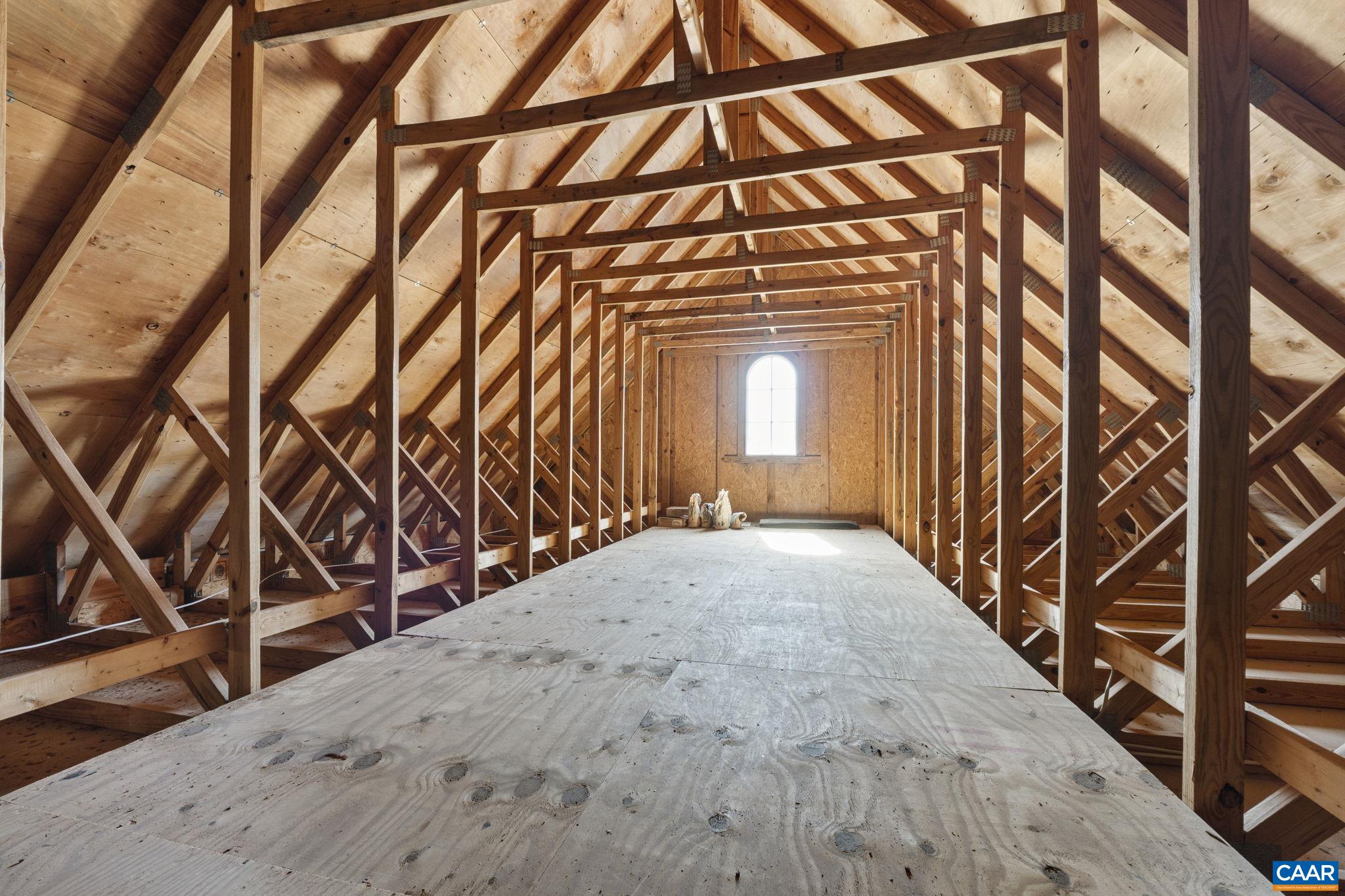 4190 LUXOR TERRACE DR