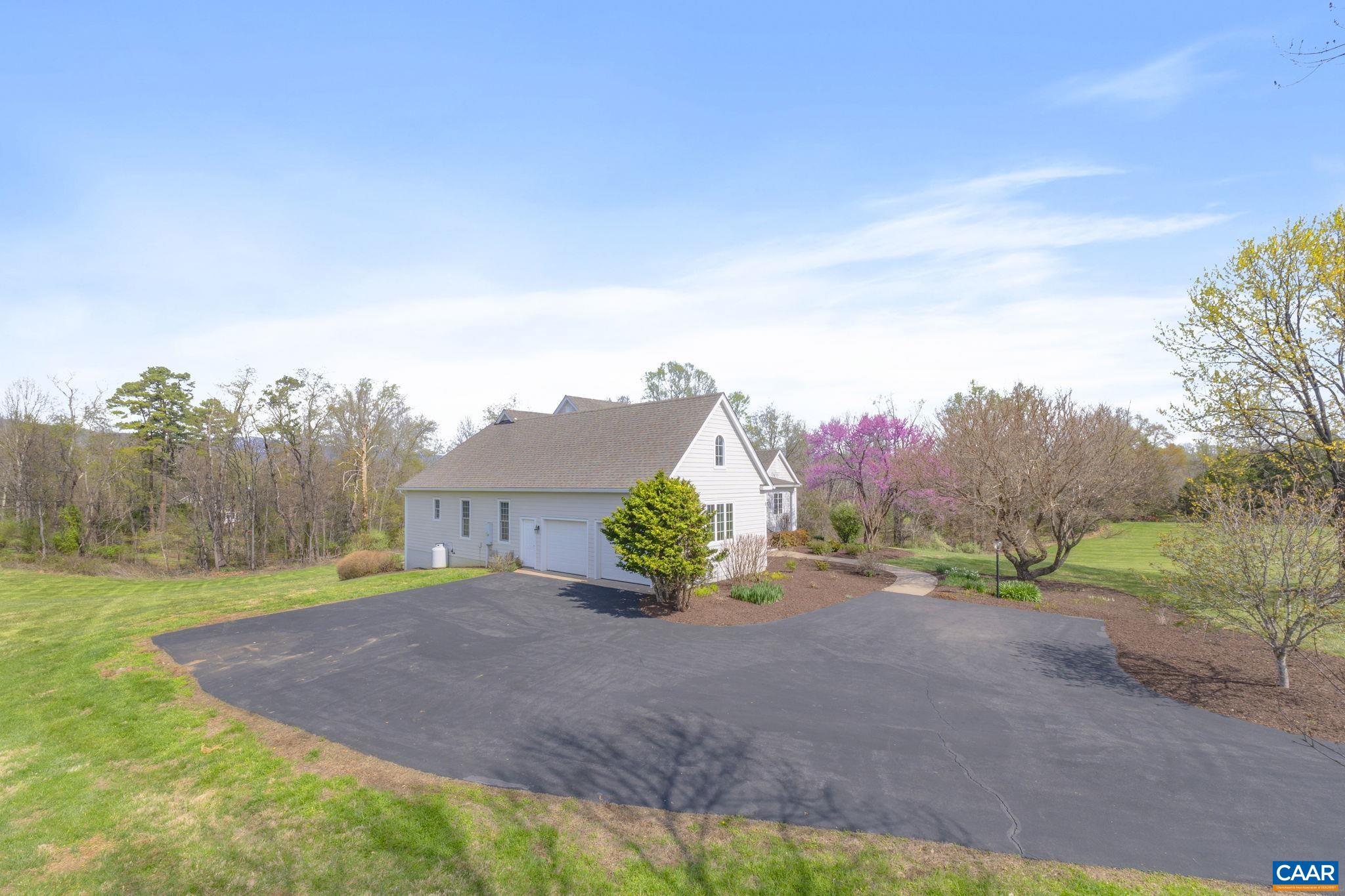 4190 LUXOR TERRACE DR