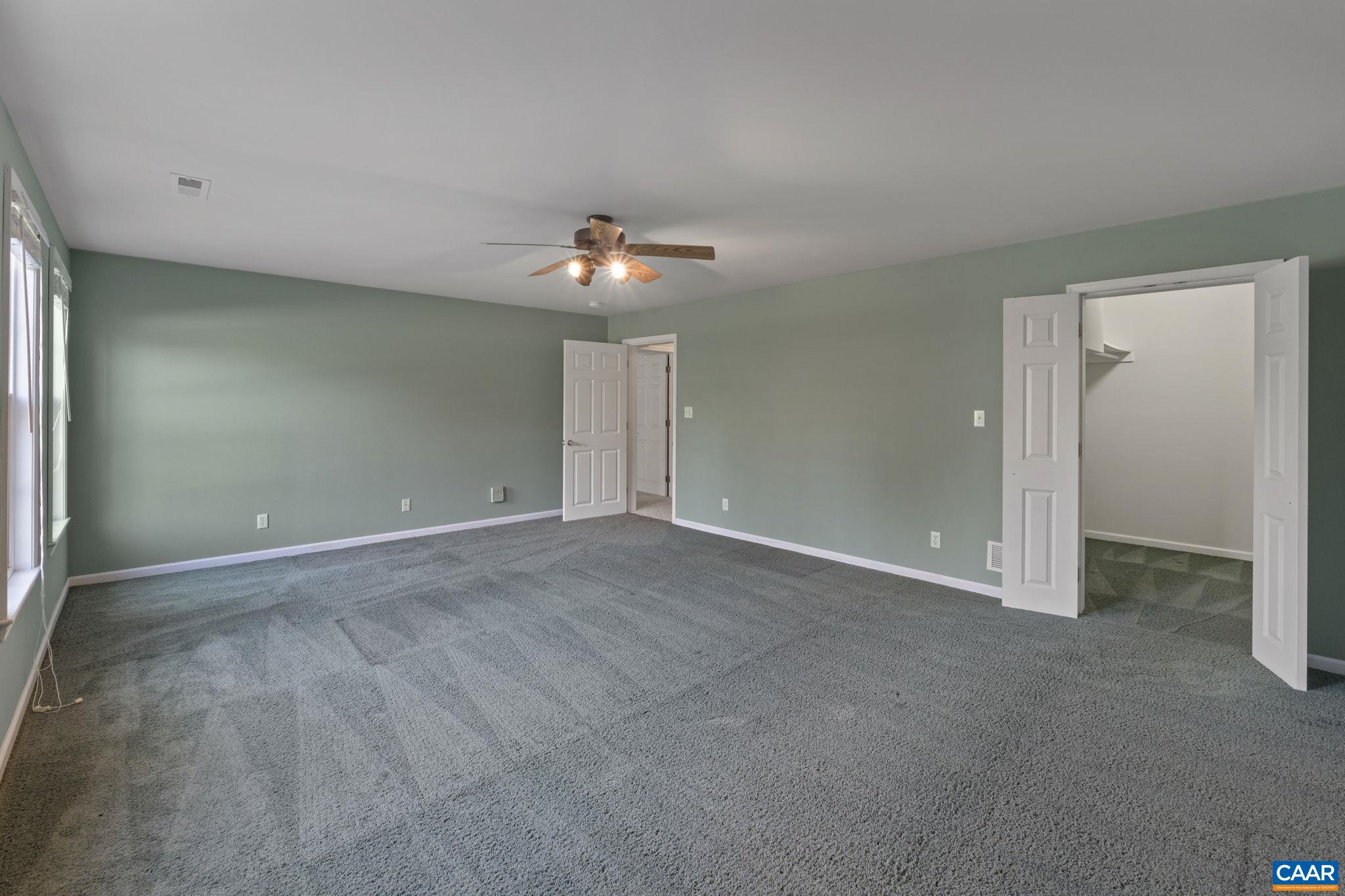 4190 LUXOR TERRACE DR