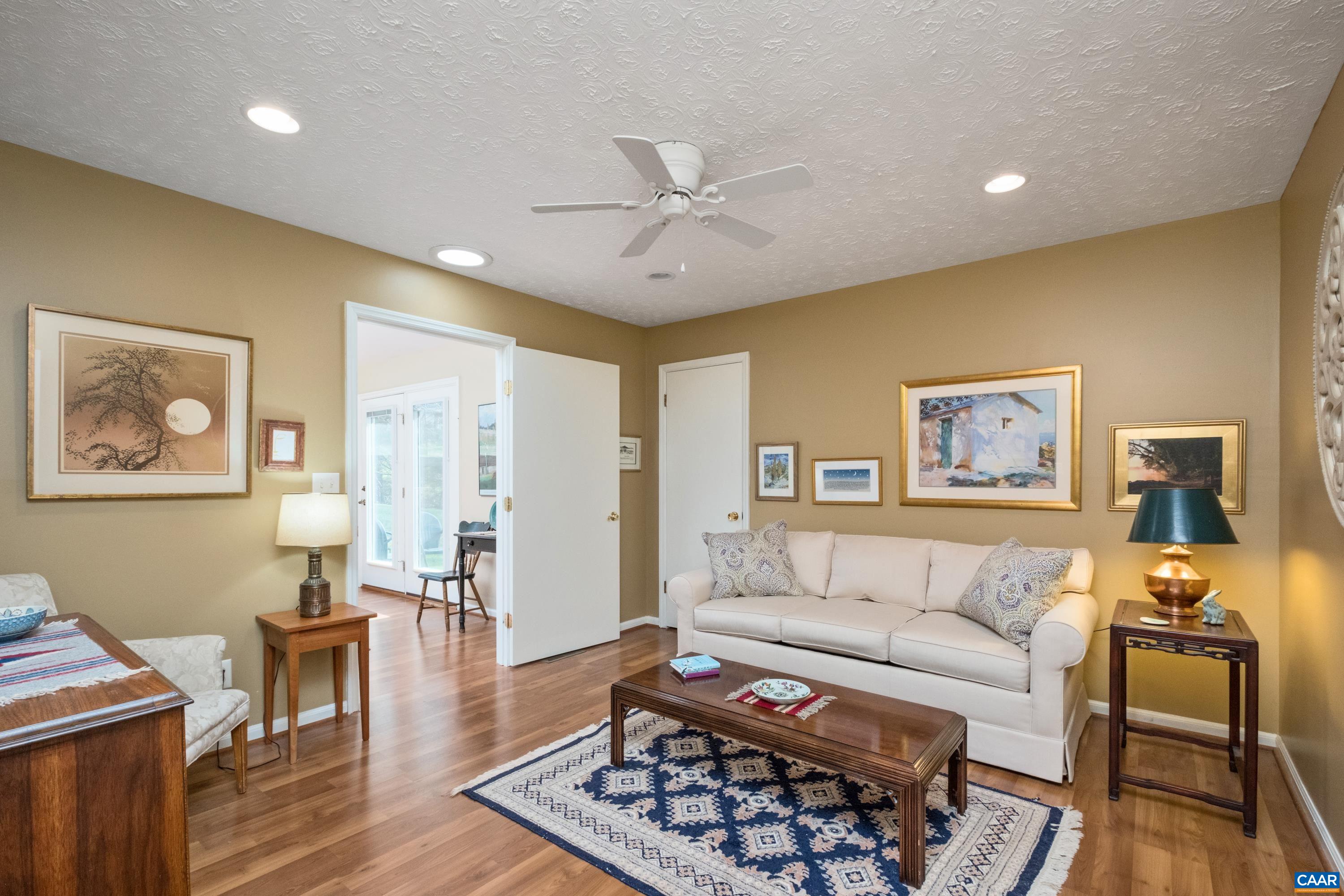 1165 FORTUNES COVE LN