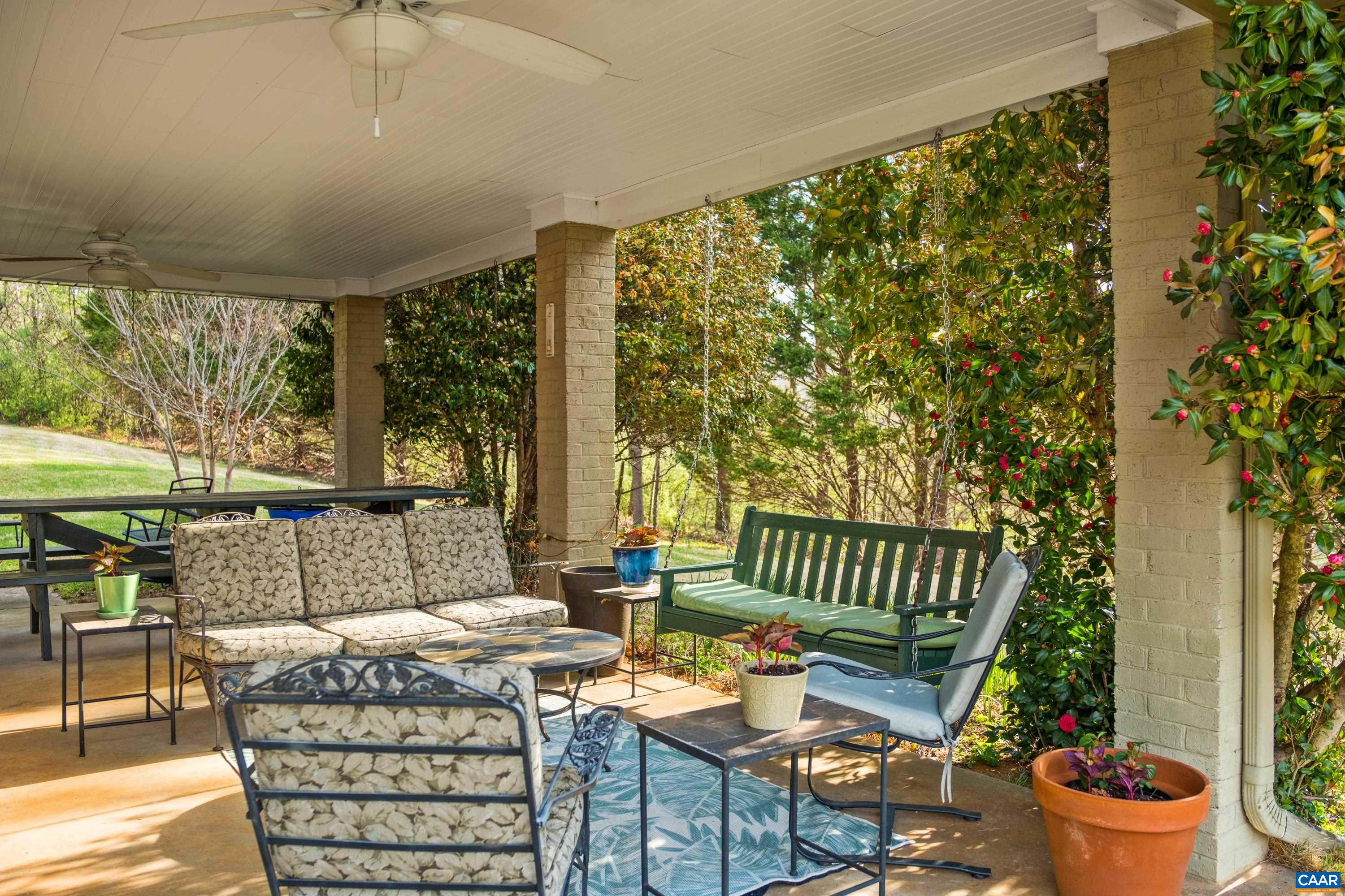 1165 FORTUNES COVE LN