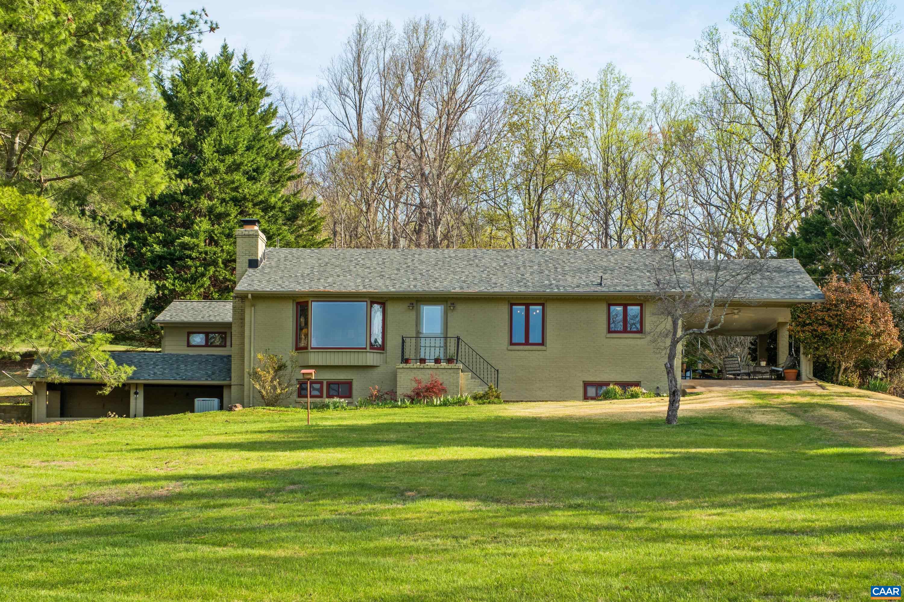 1165 FORTUNES COVE LN