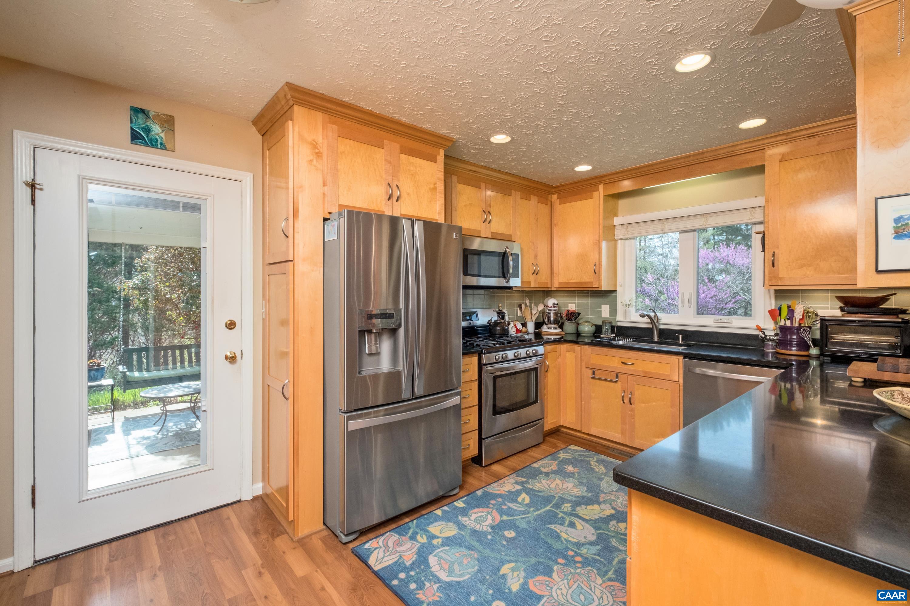 1165 FORTUNES COVE LN