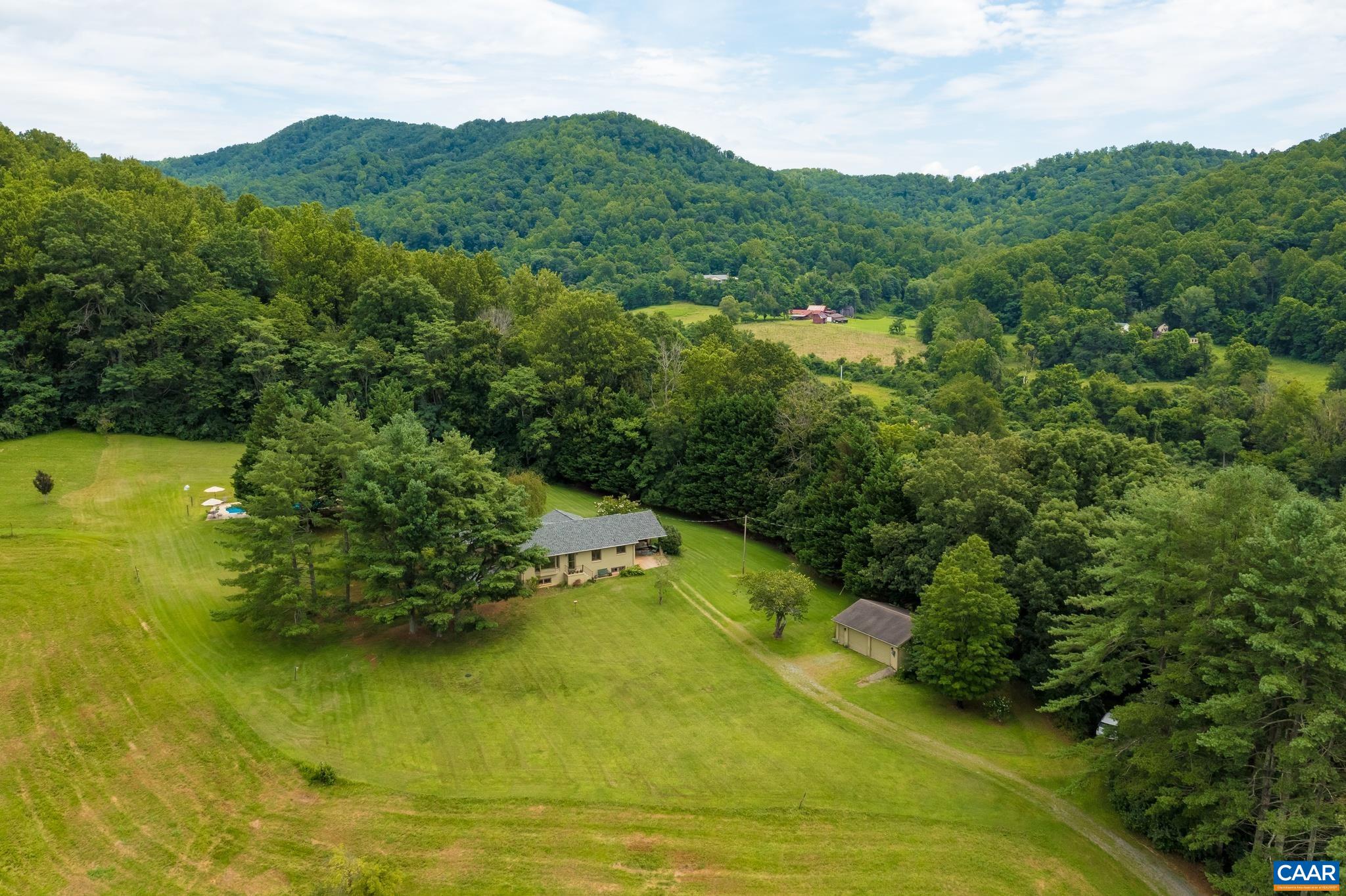 1165 FORTUNES COVE LN