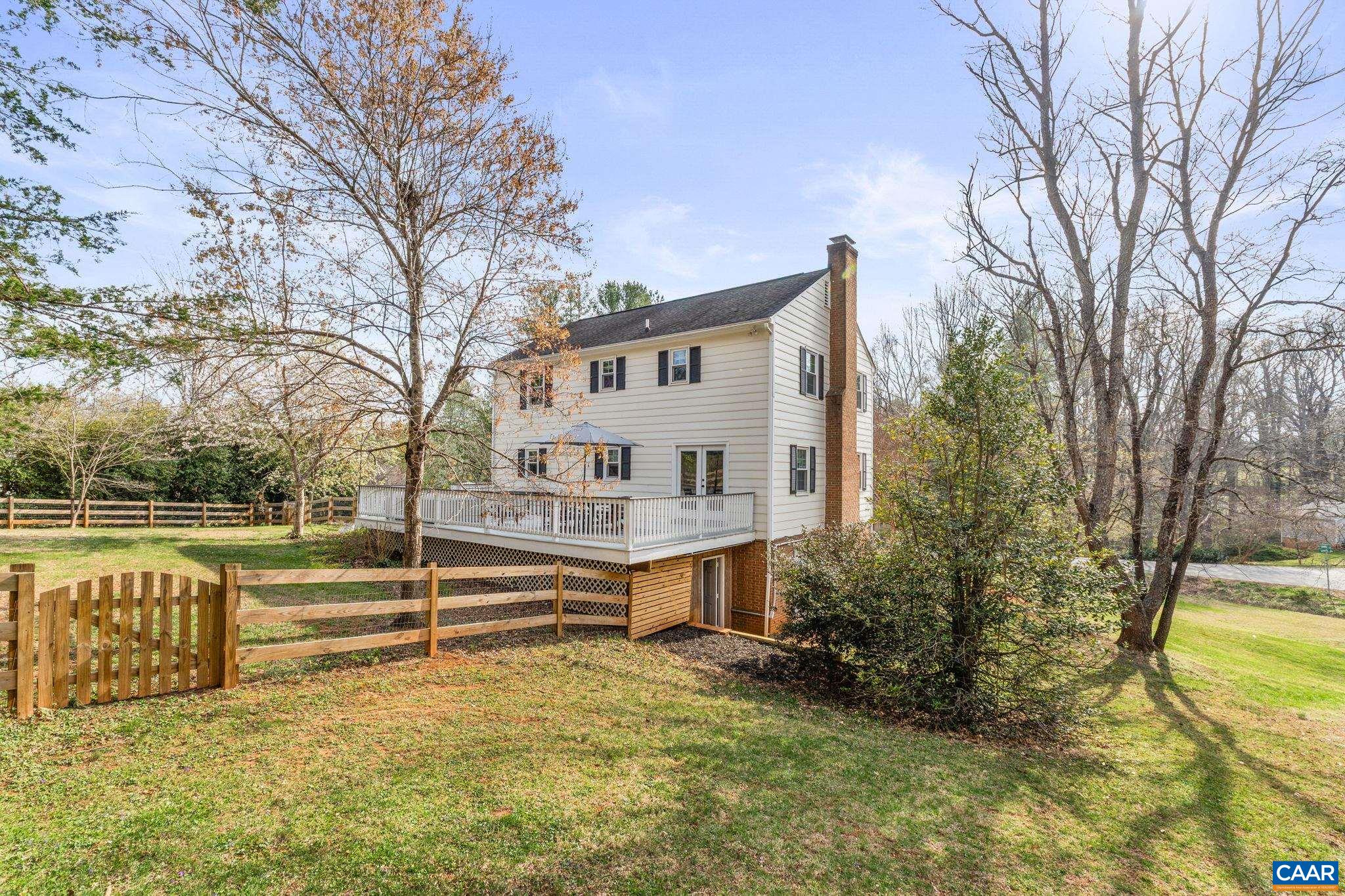 2720 LEEDS LN