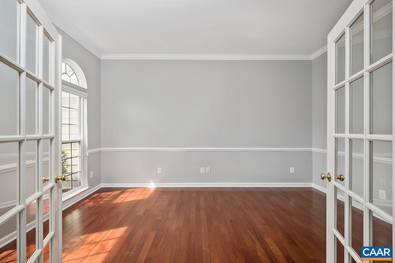 325 STONE ORCHARD DR