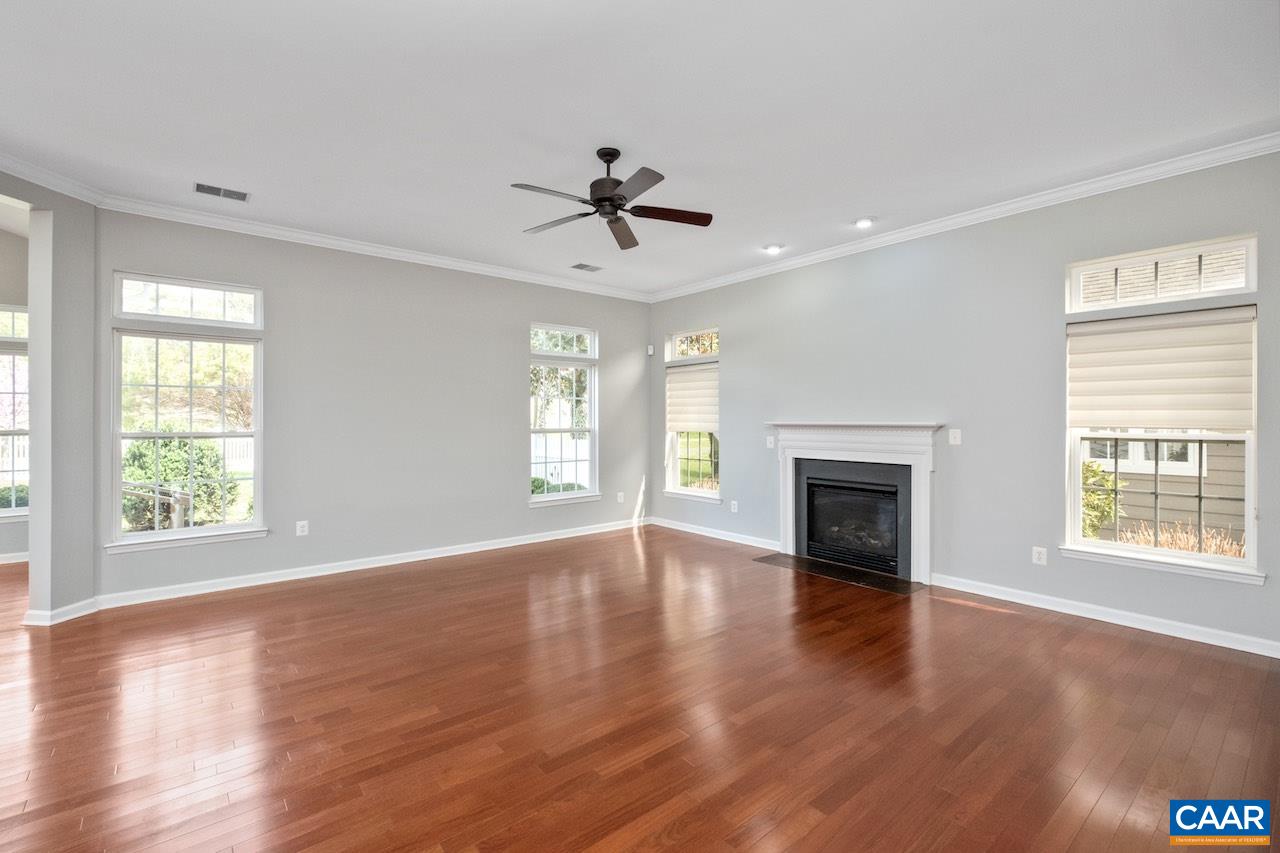 325 STONE ORCHARD DR