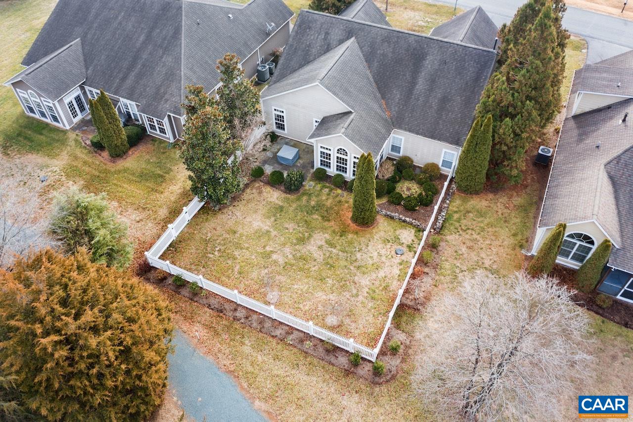 325 STONE ORCHARD DR