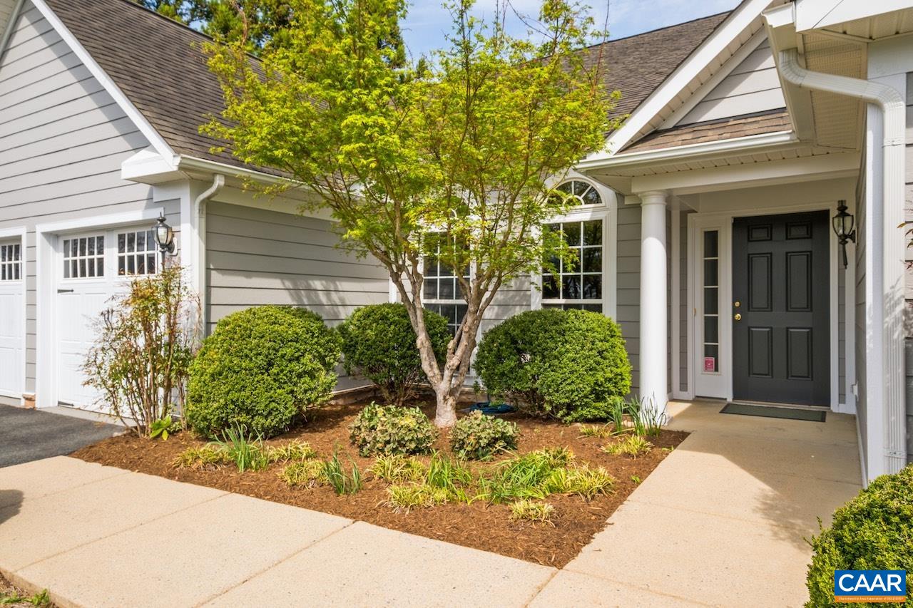 325 STONE ORCHARD DR