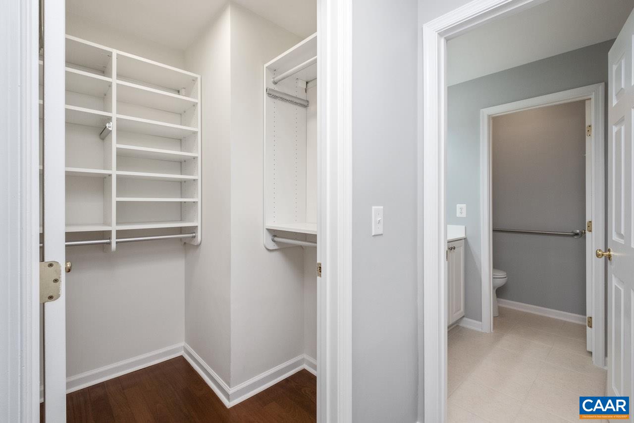 325 STONE ORCHARD DR