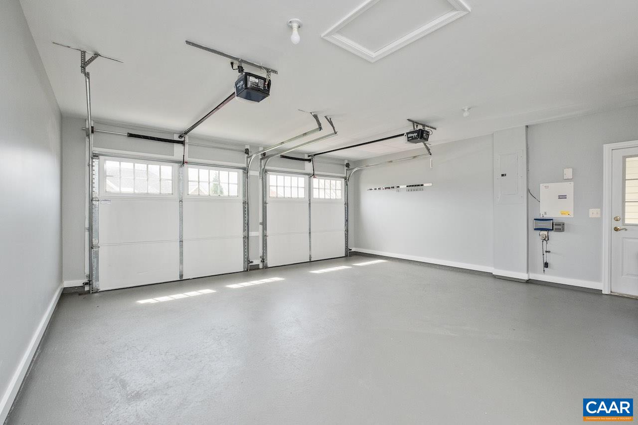 325 STONE ORCHARD DR