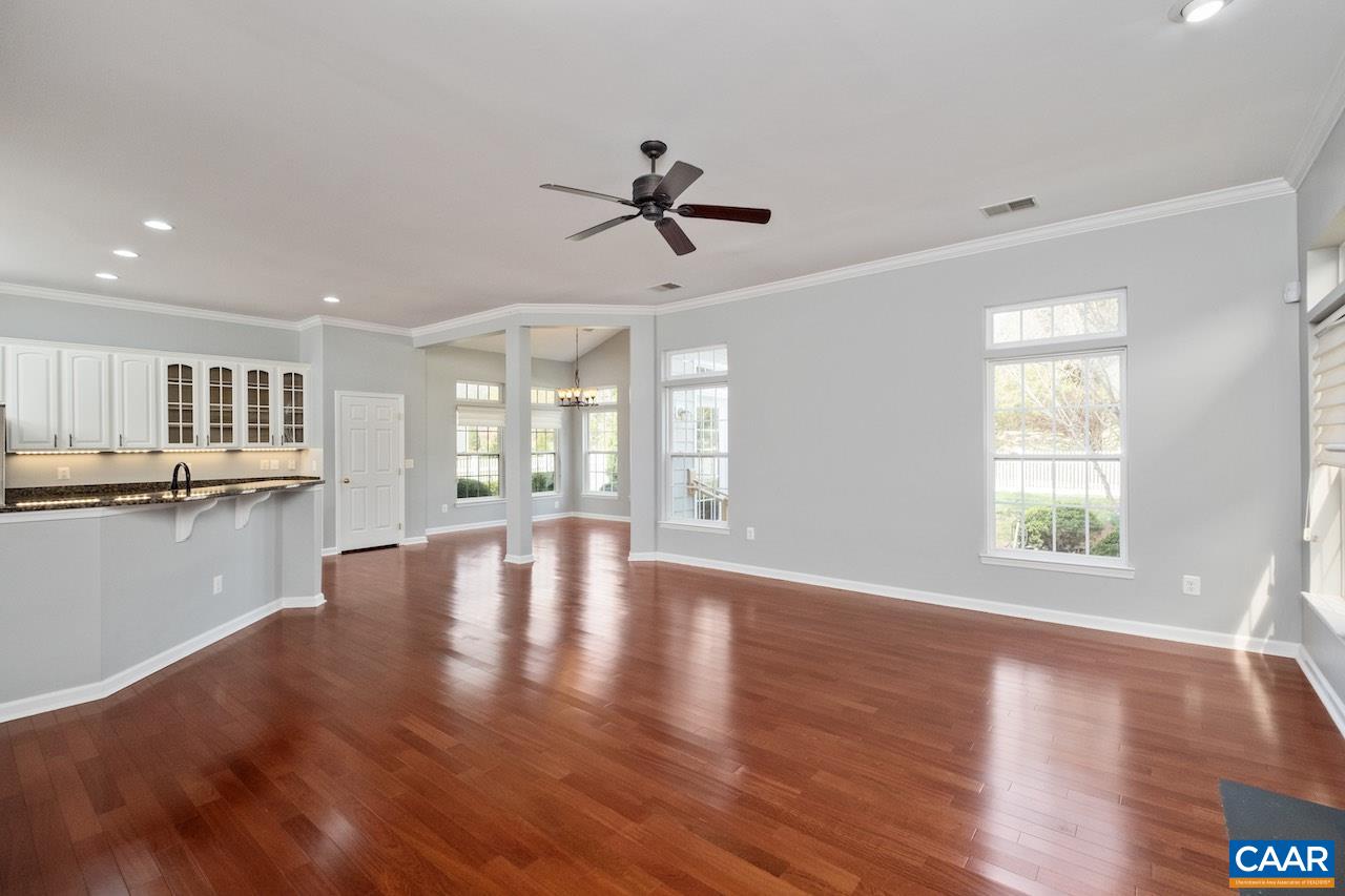 325 STONE ORCHARD DR