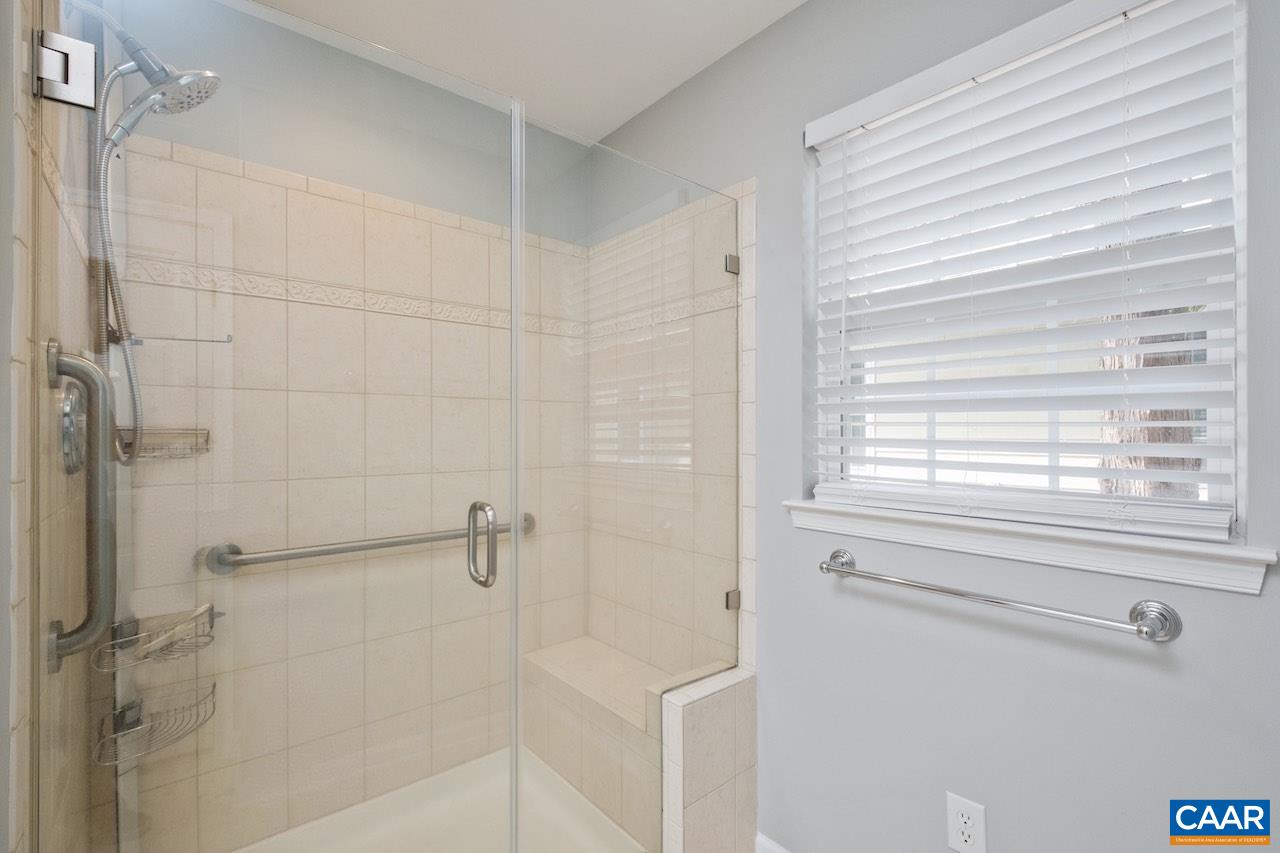 325 STONE ORCHARD DR