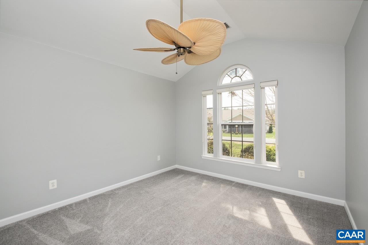 325 STONE ORCHARD DR