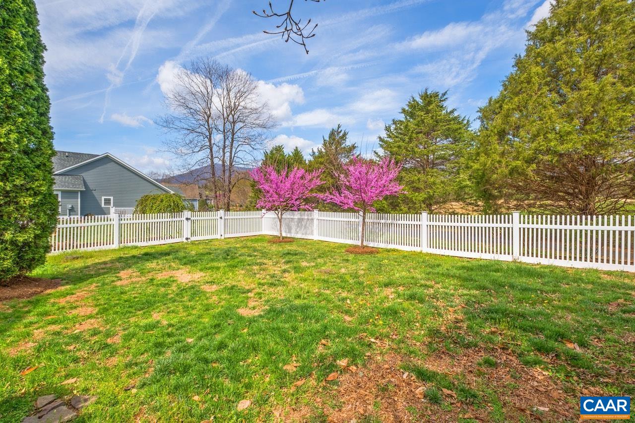 325 STONE ORCHARD DR