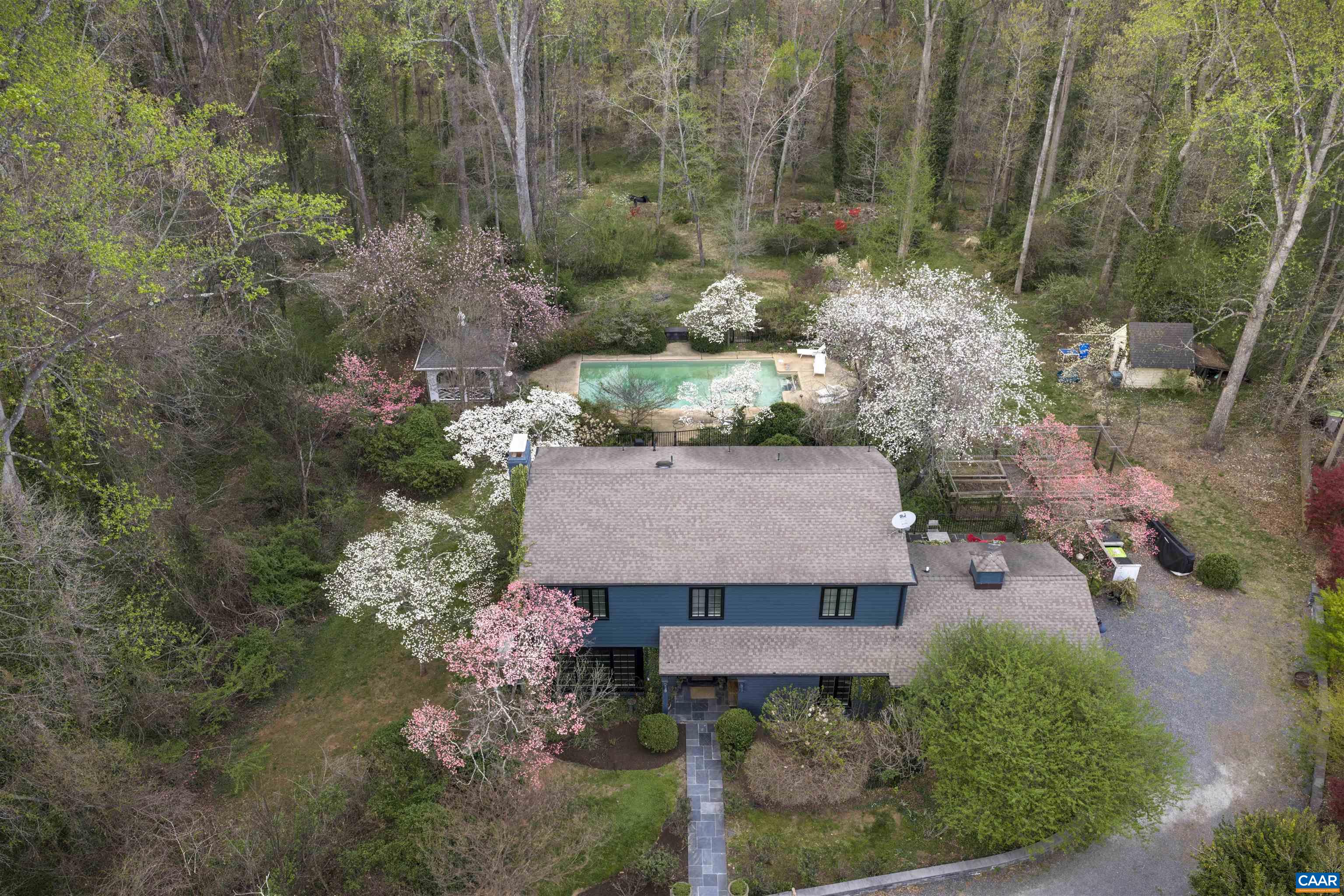 2220 CORNWALL RD