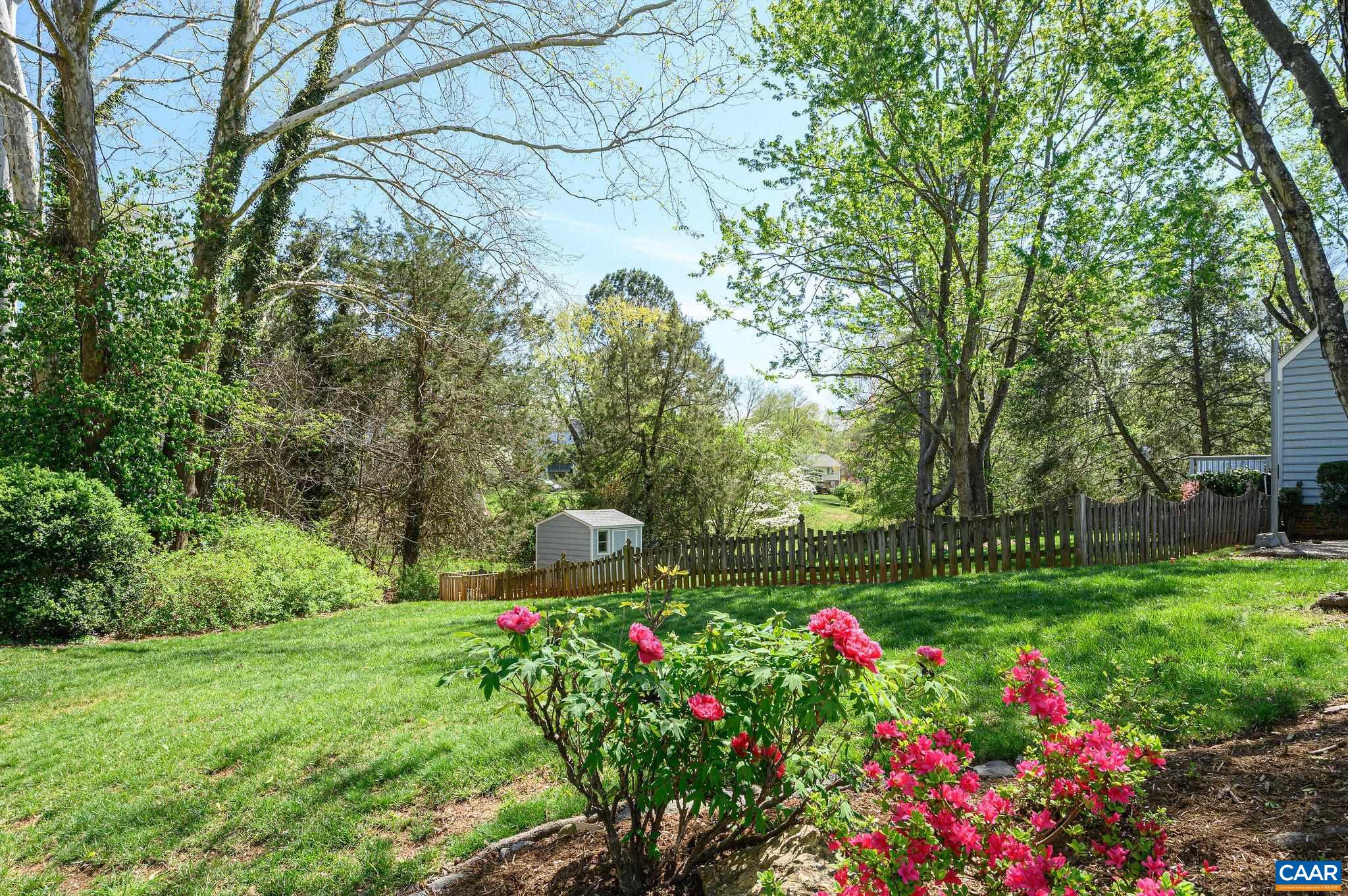 1655 REDWING LN