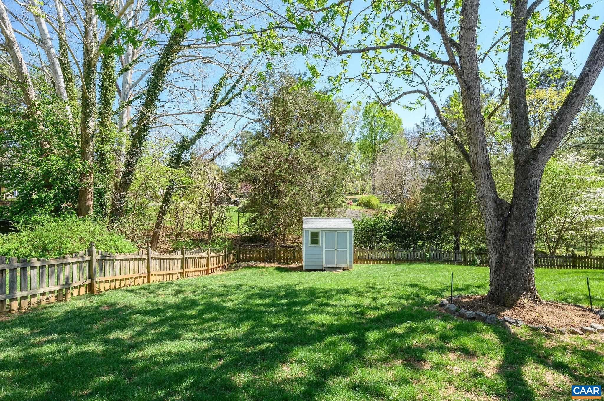 1655 REDWING LN