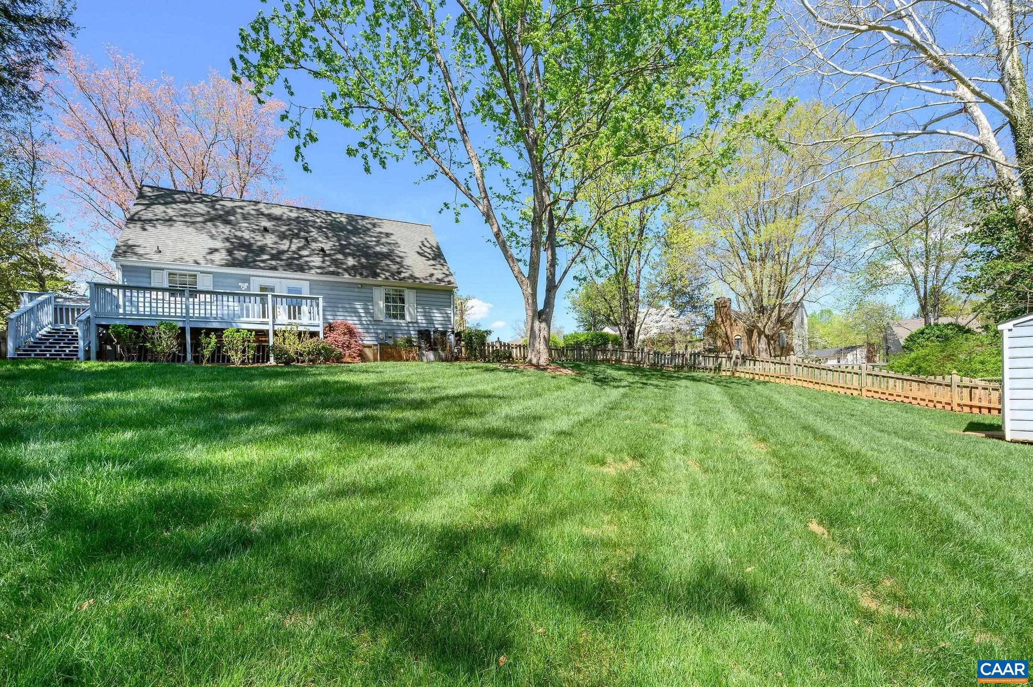 1655 REDWING LN