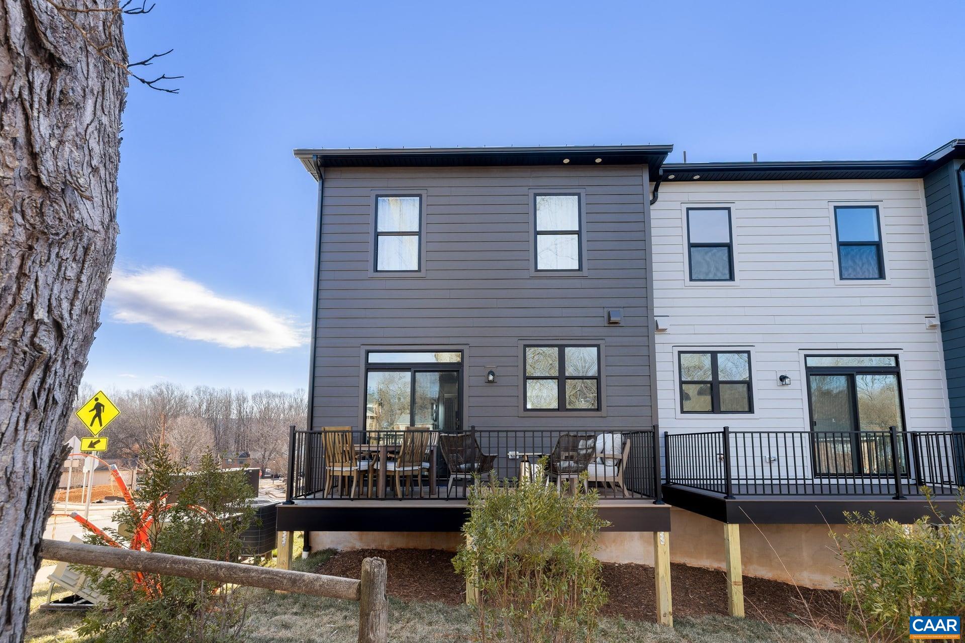 23 KEENE CT