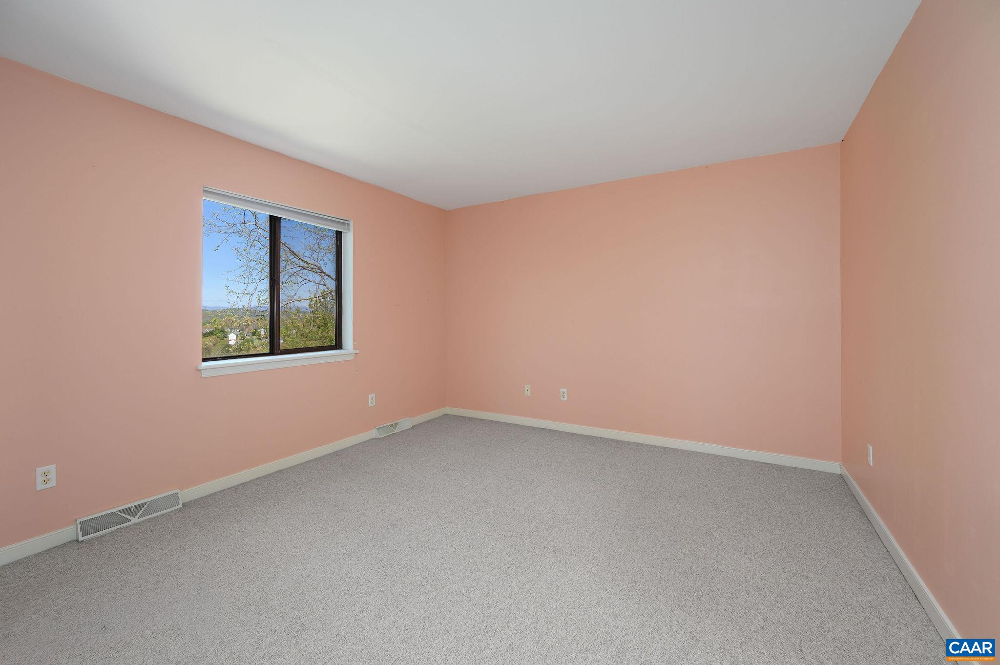1294 MILLPOND RD