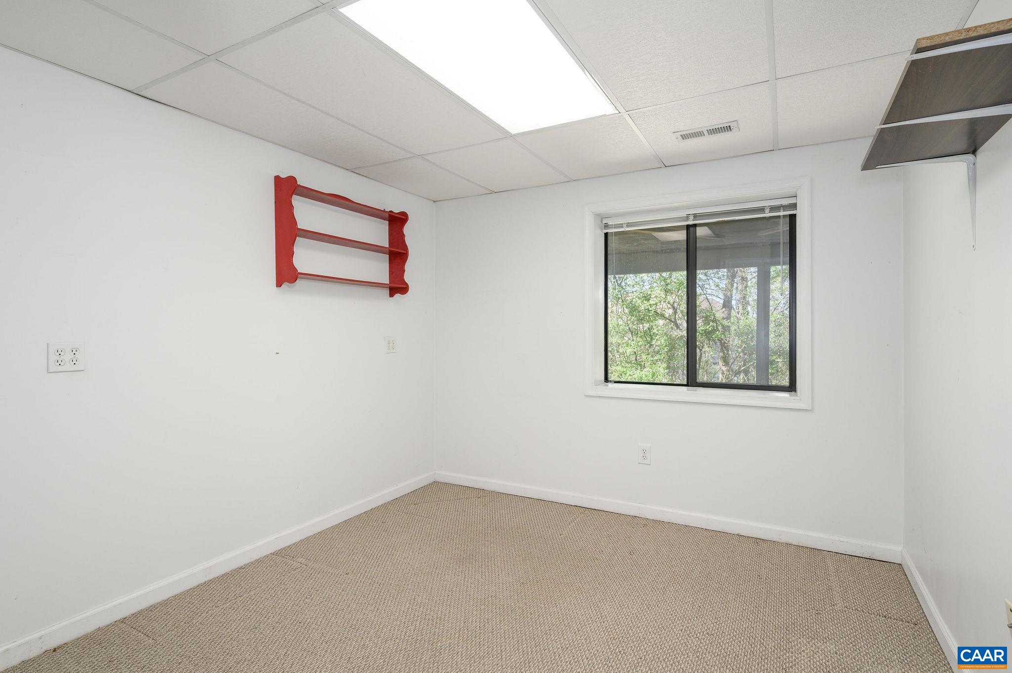 1294 MILLPOND RD