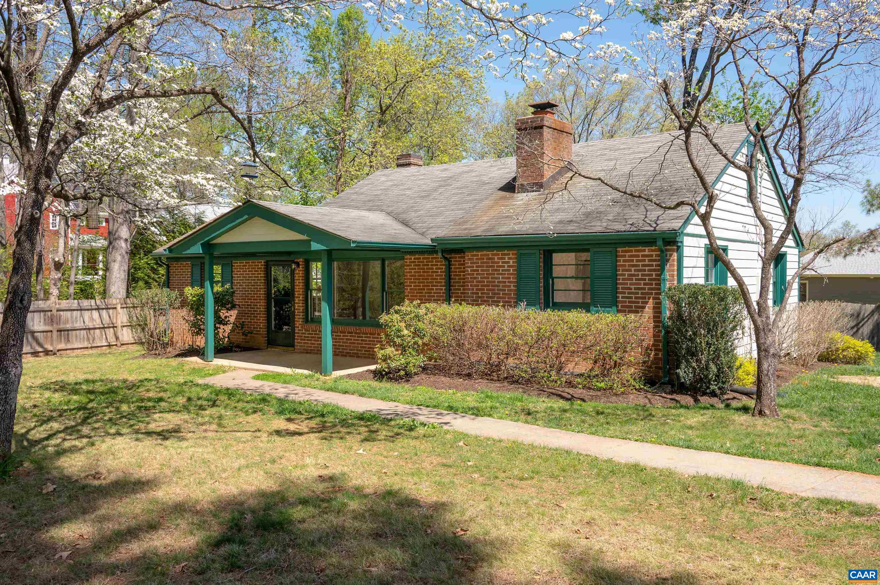 395 BURCHS CREEK RD