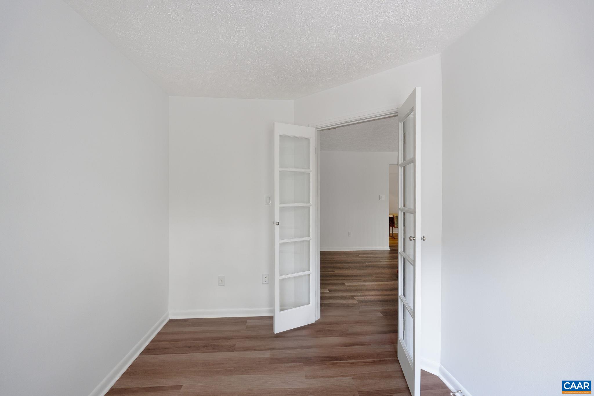 110 TURTLE CREEK RD Unit: 6