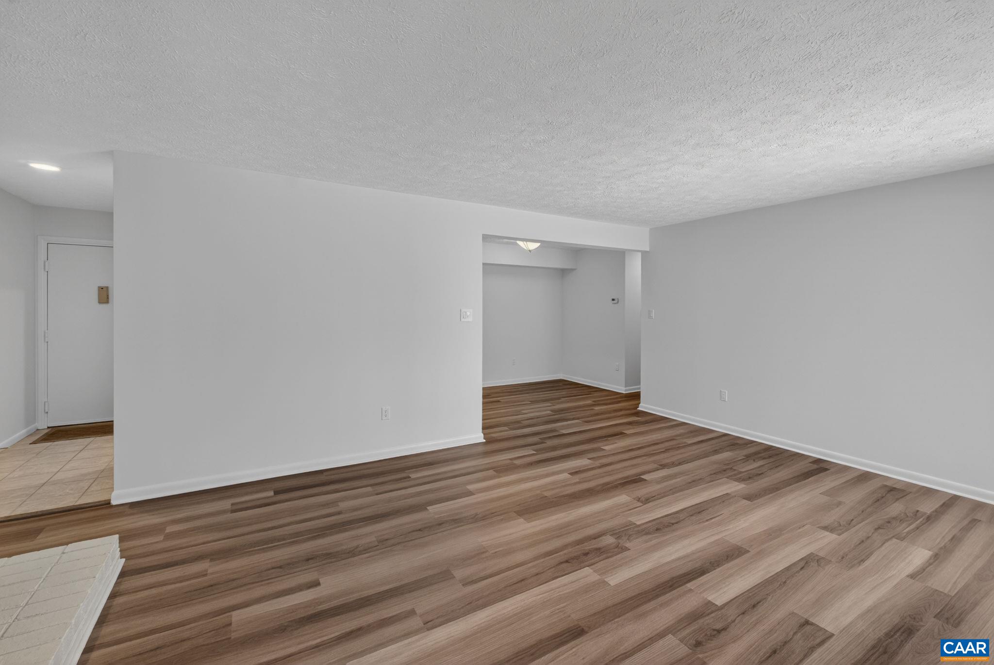 110 TURTLE CREEK RD Unit: 6