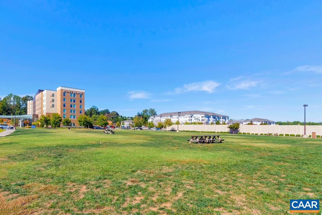 110 TURTLE CREEK RD Unit: 6