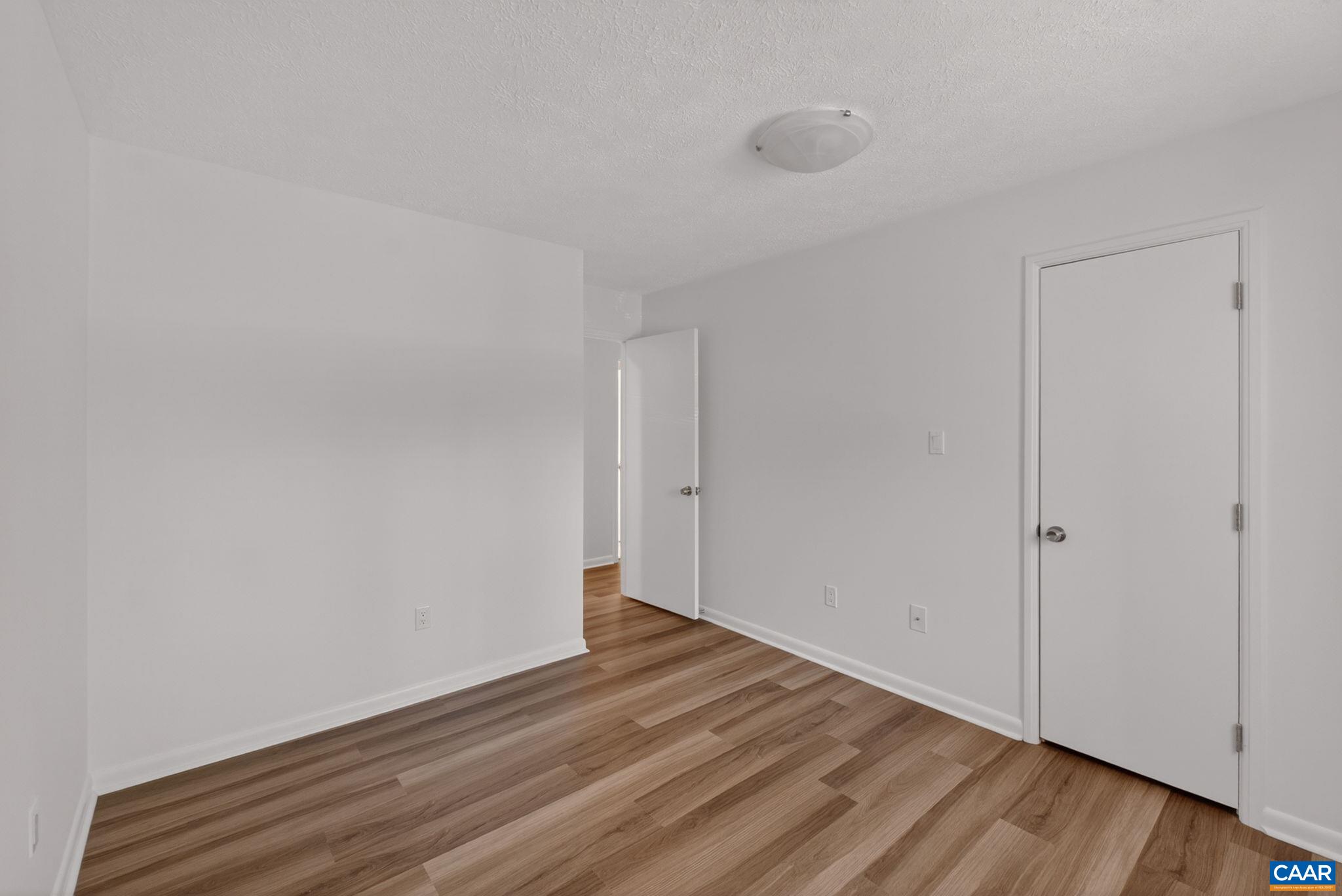 110 TURTLE CREEK RD Unit: 6
