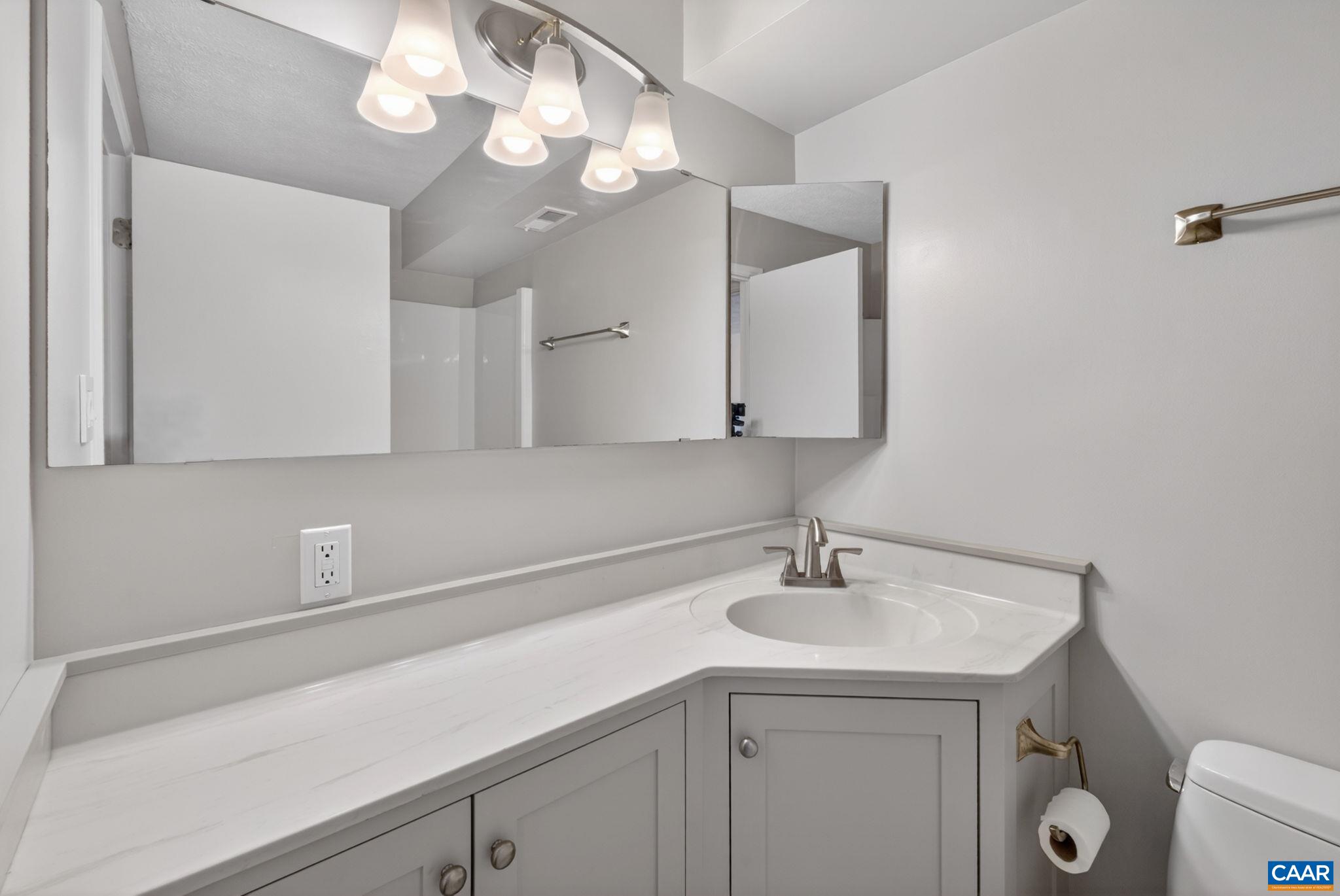 110 TURTLE CREEK RD Unit: 6