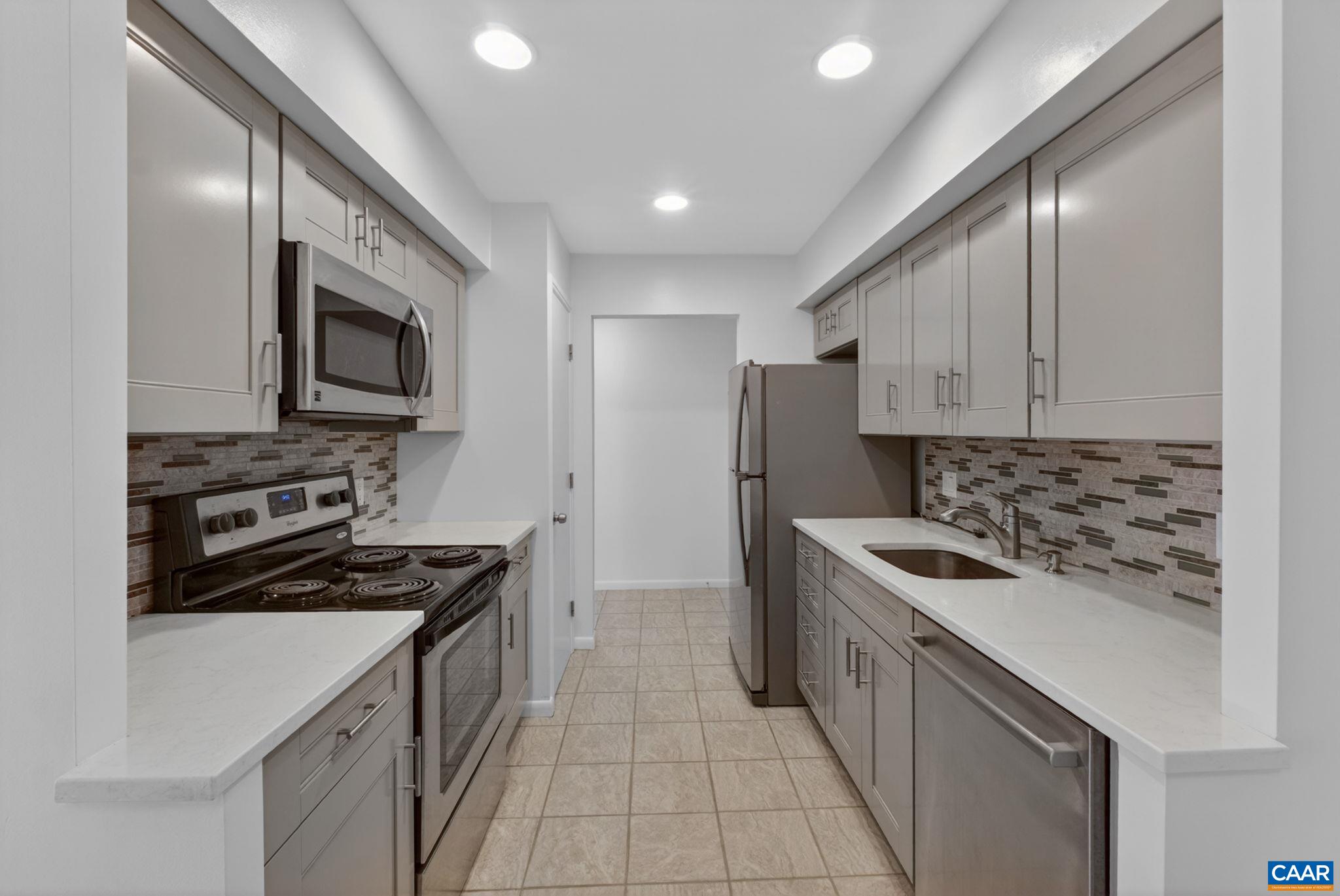 110 TURTLE CREEK RD Unit: 6