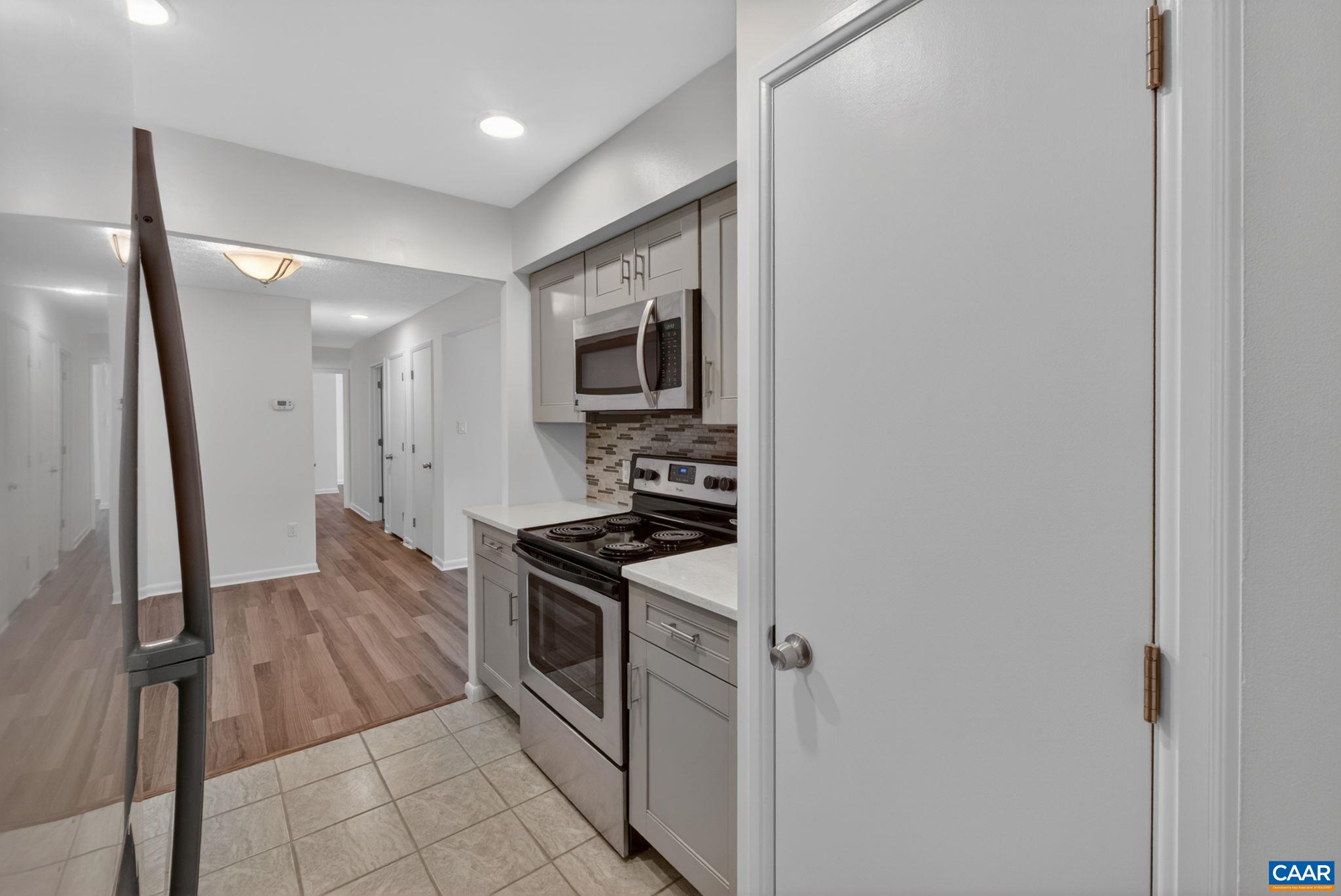 110 TURTLE CREEK RD Unit: 6