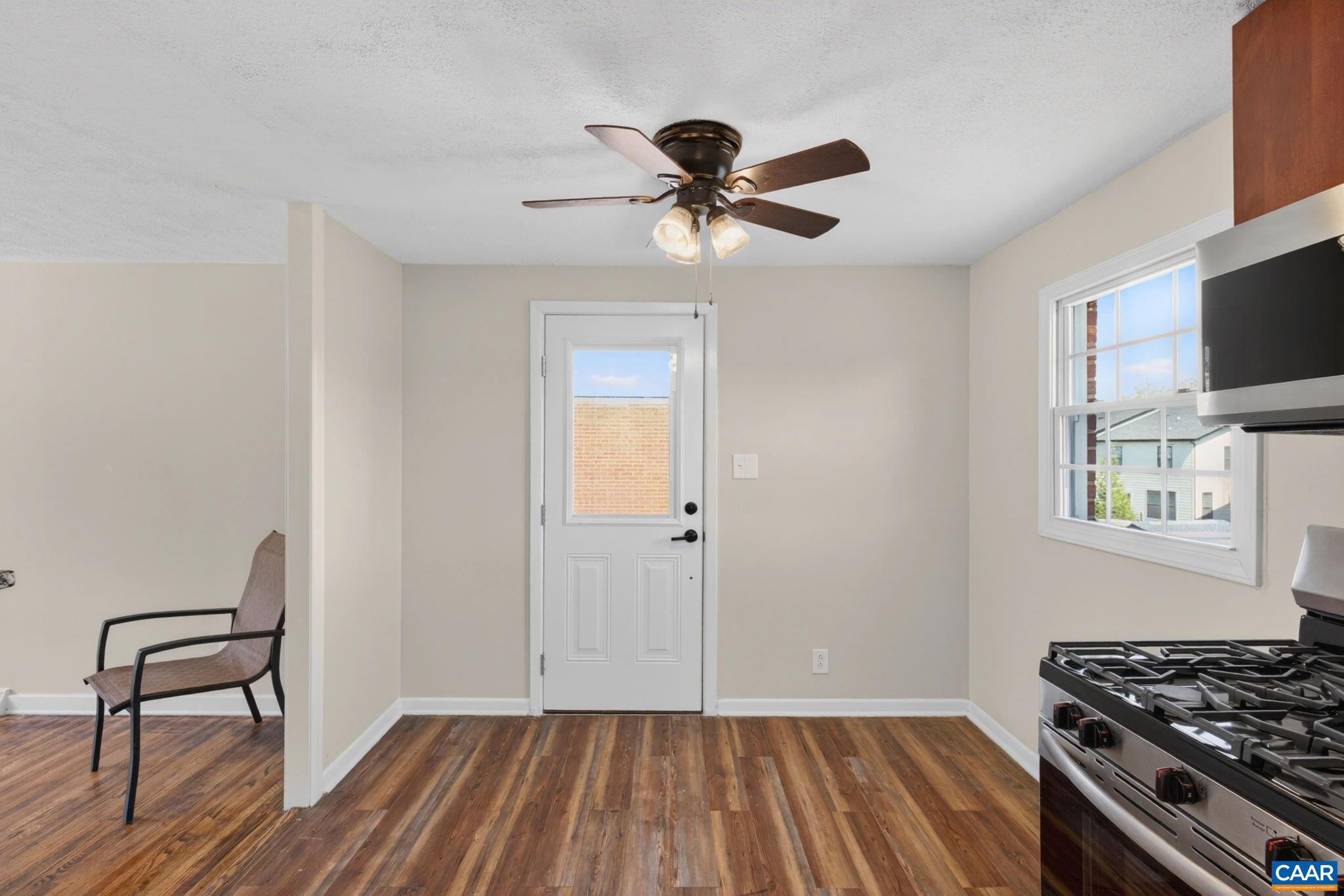 316 CARLTON RD