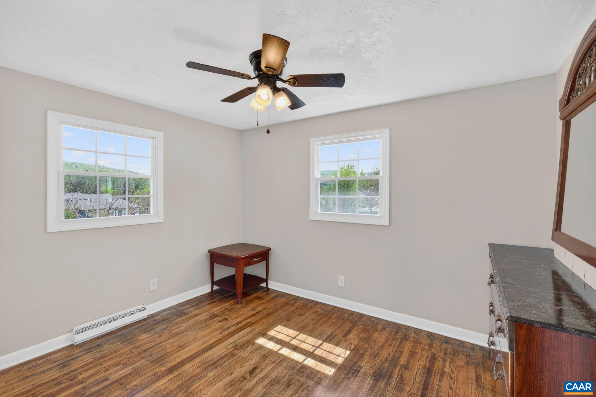 316 CARLTON RD