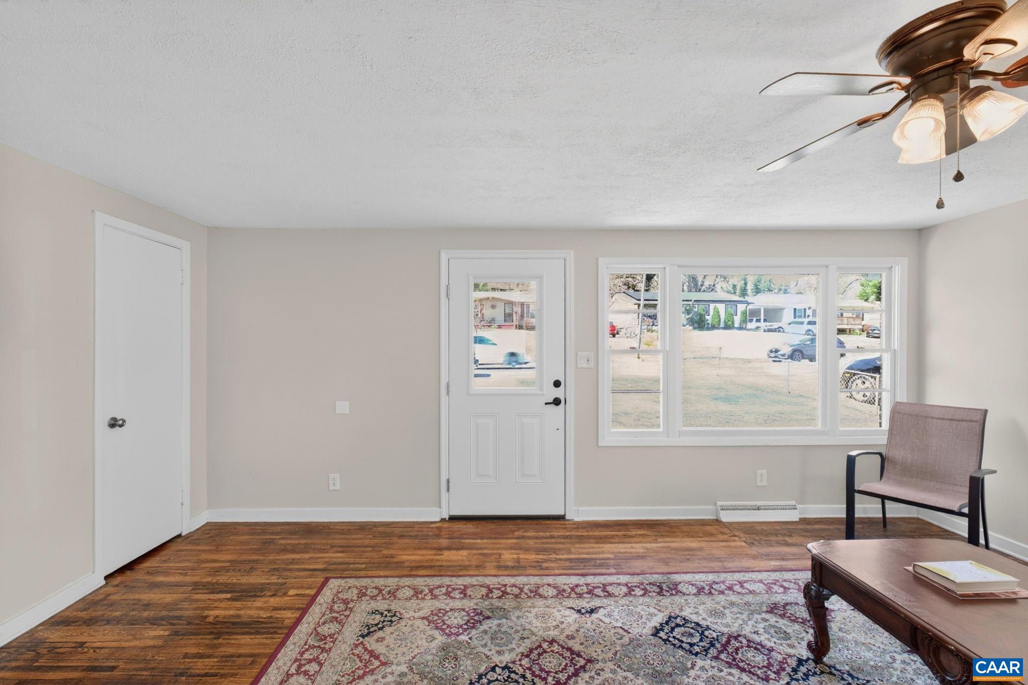 316 CARLTON RD